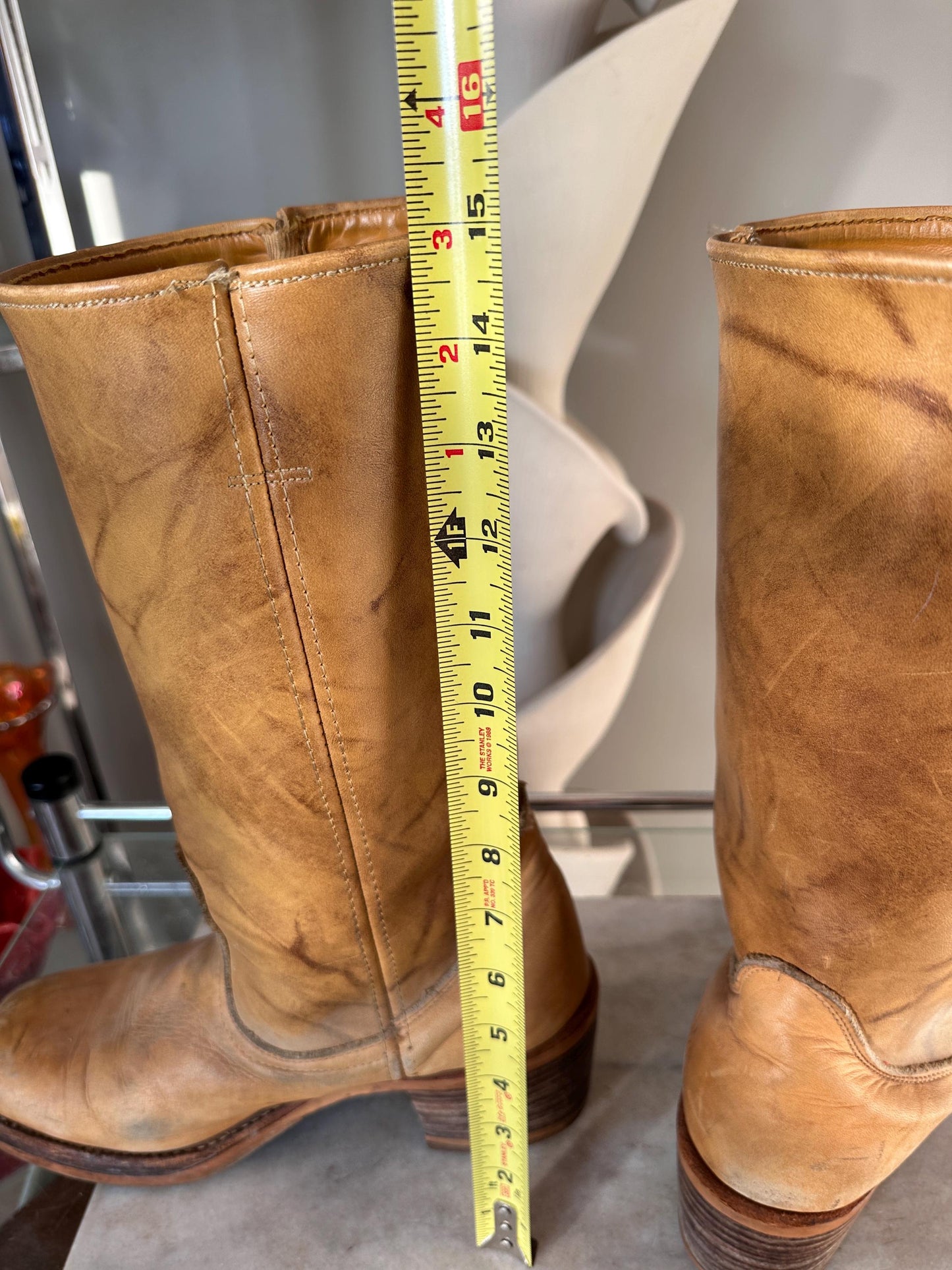 Vintage Wild Country Tan Leather Campus Boots – Wooden Stacked Heel 1970s - Women's 11D