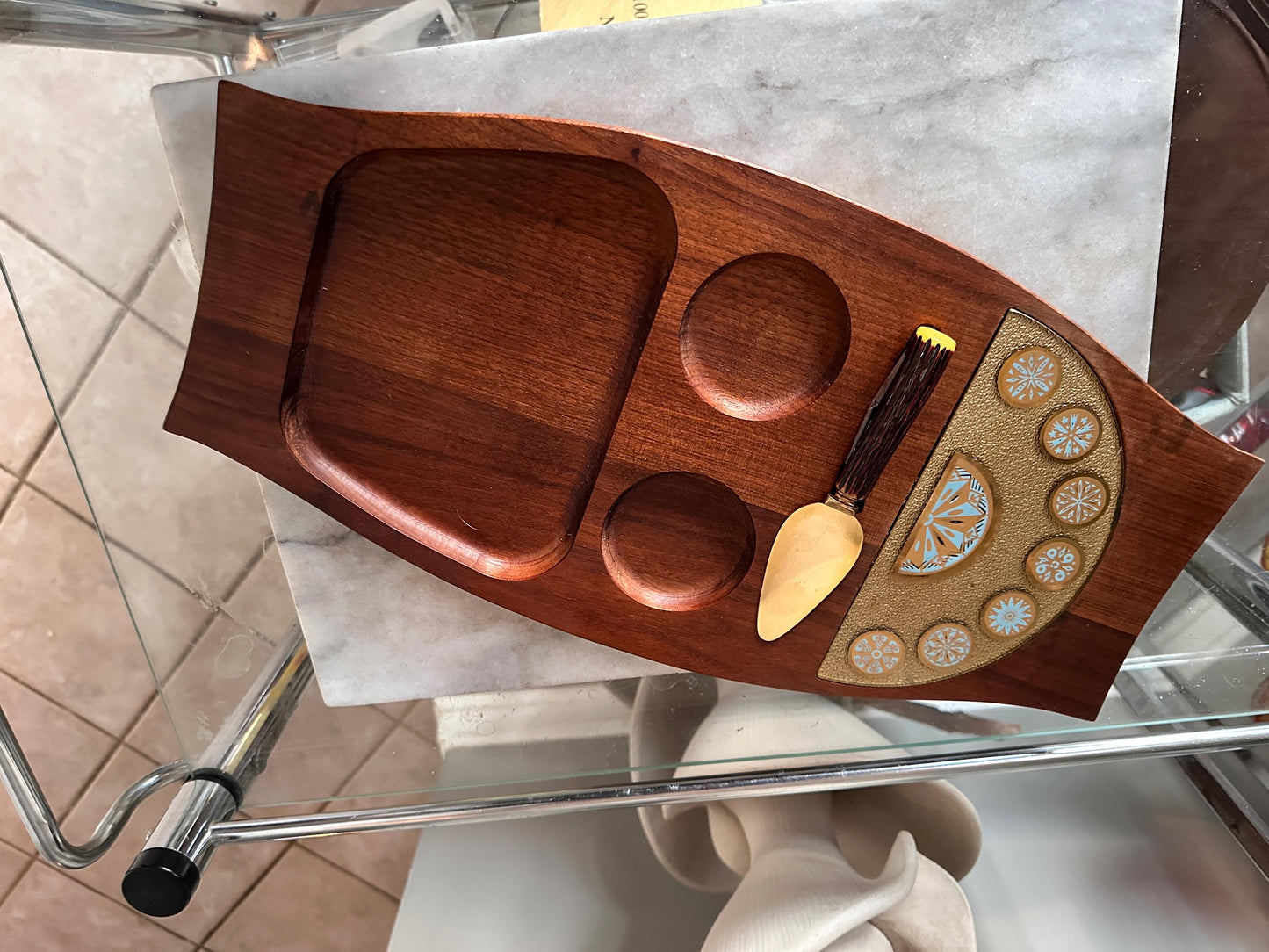 Wyncraft Teak Charcuterie Board with Cheese Knife – Mid-Century Modern Serving Tray