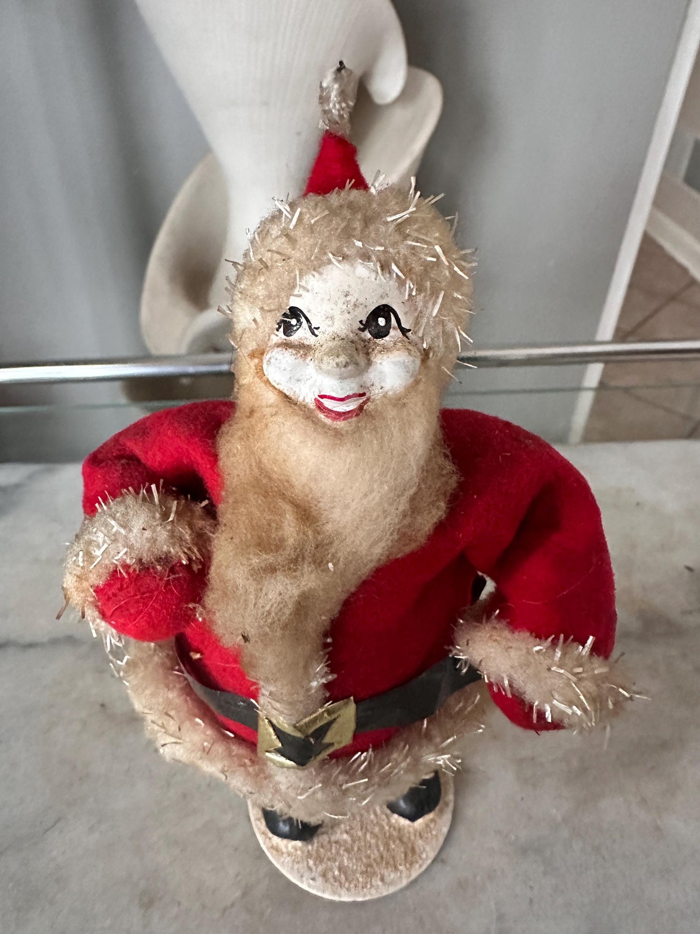 Vintage 1950s Felt Chenille Santa Figurine – Papier-Mâché Face, Mica Glitter, Japan