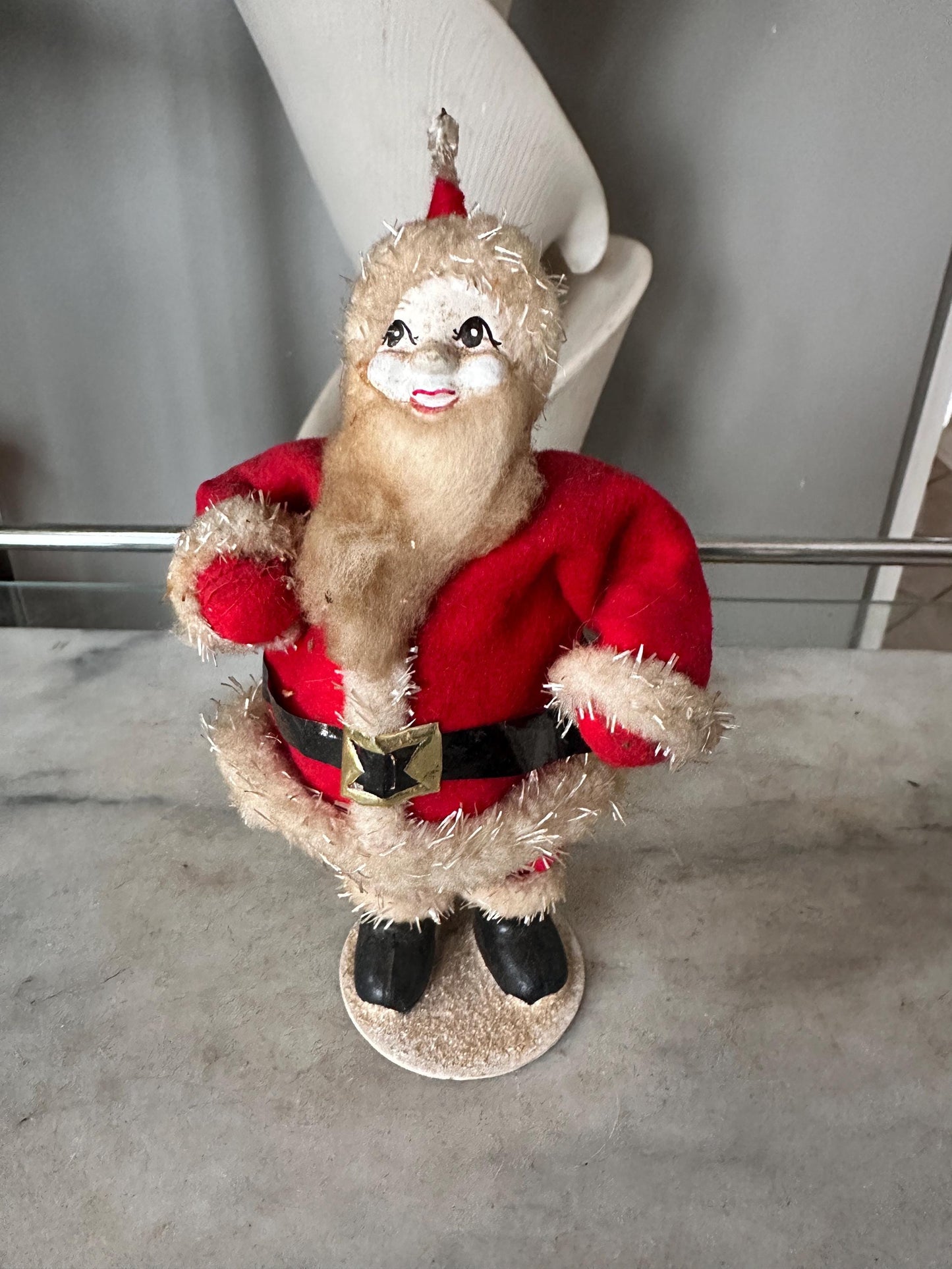 Vintage 1950s Felt Chenille Santa Figurine – Papier-Mâché Face, Mica Glitter, Japan