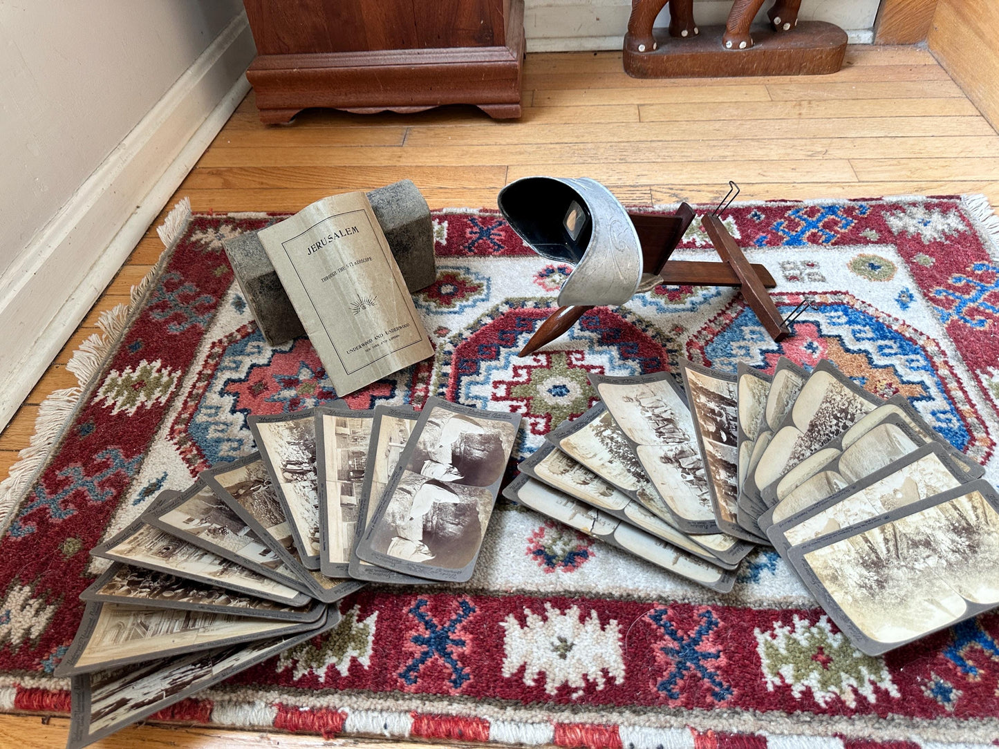 Antique Underwood Stereoscope Viewer with Jerusalem Stereoscope Cards