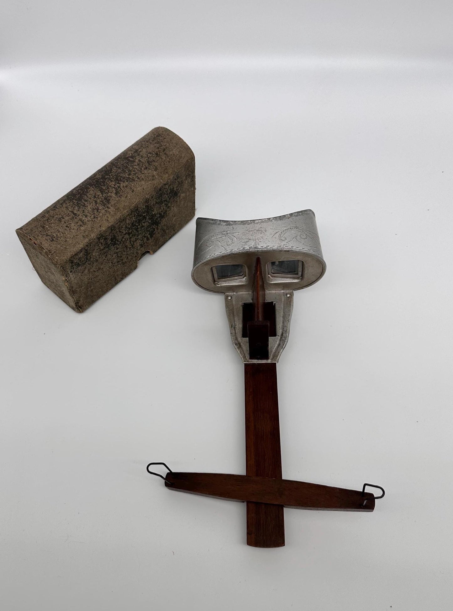 Antique Underwood Stereoscope Viewer with Jerusalem Stereoscope Cards