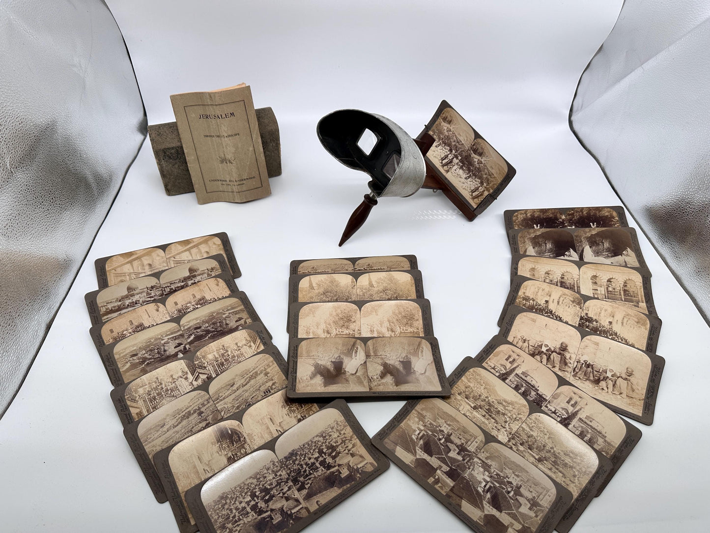 Antique Underwood Stereoscope Viewer with Jerusalem Stereoscope Cards