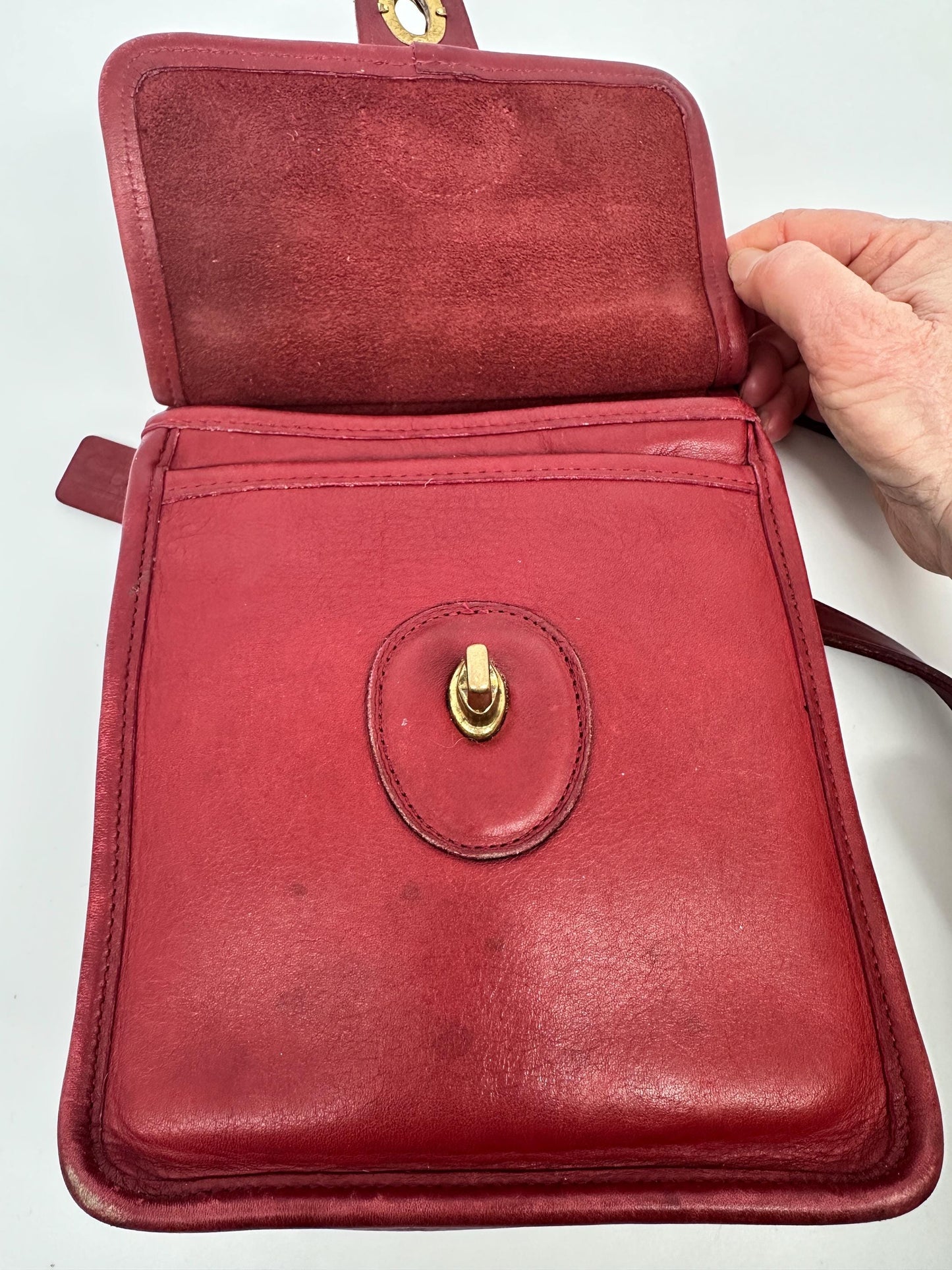 COACH Vintage Red Murphy Shoulder Crossbody Bag USA 9930 RARE | Creed/Setial Number Present