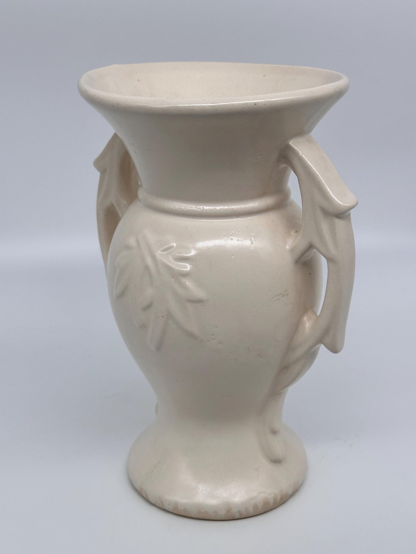 Vintage 1940s McCoy Double Handled Vase | Cream Embossed Leaf Pottery
