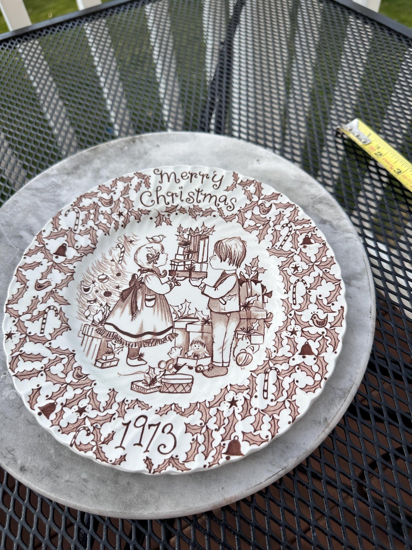 Vintage 1973 Royal Crownford Christmas Plate, Norma Sherman Art, England