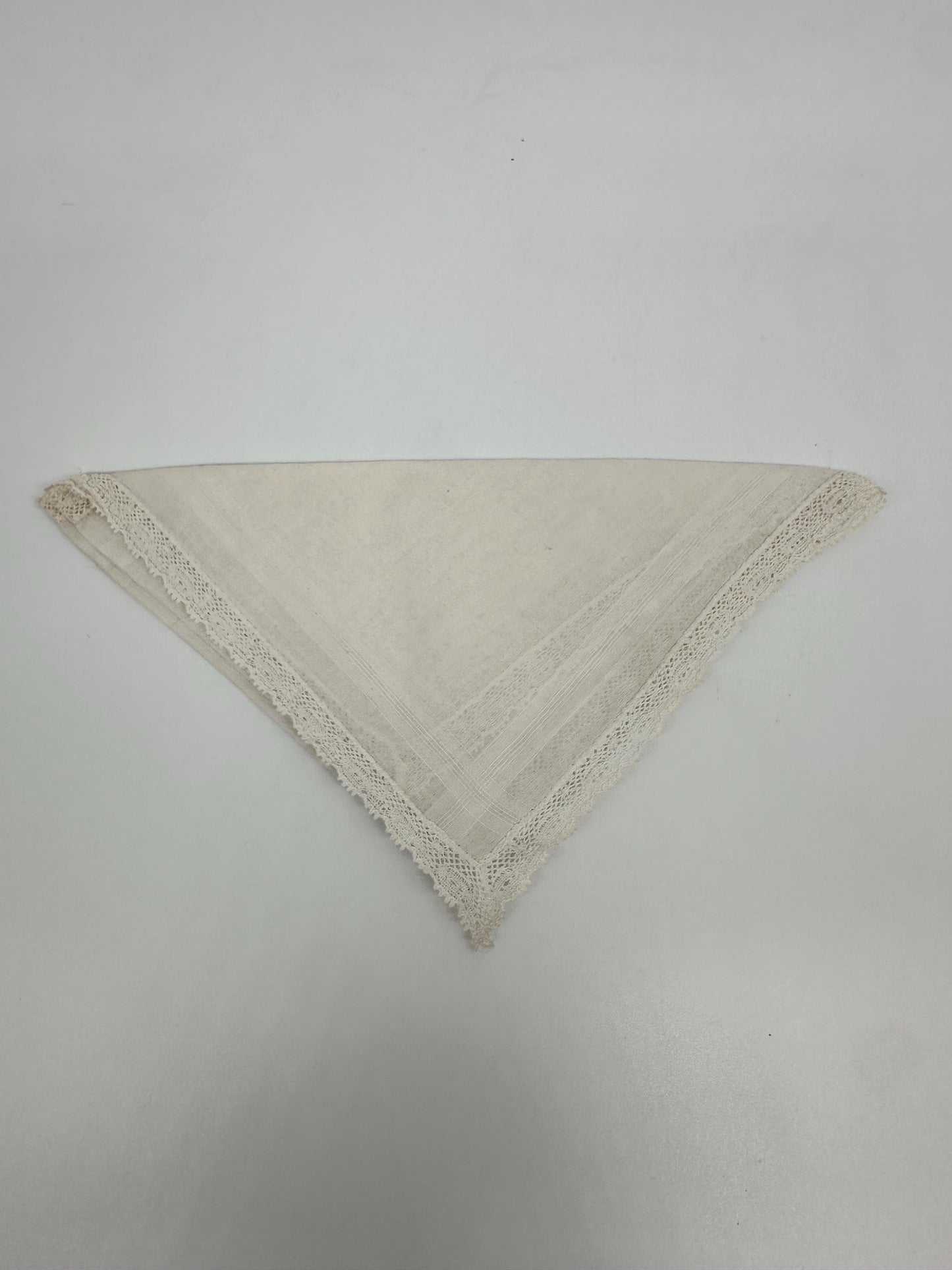 Vintage Linen Crocheted Hankies Set – Shabby Chic Bridal Wedding Hankies