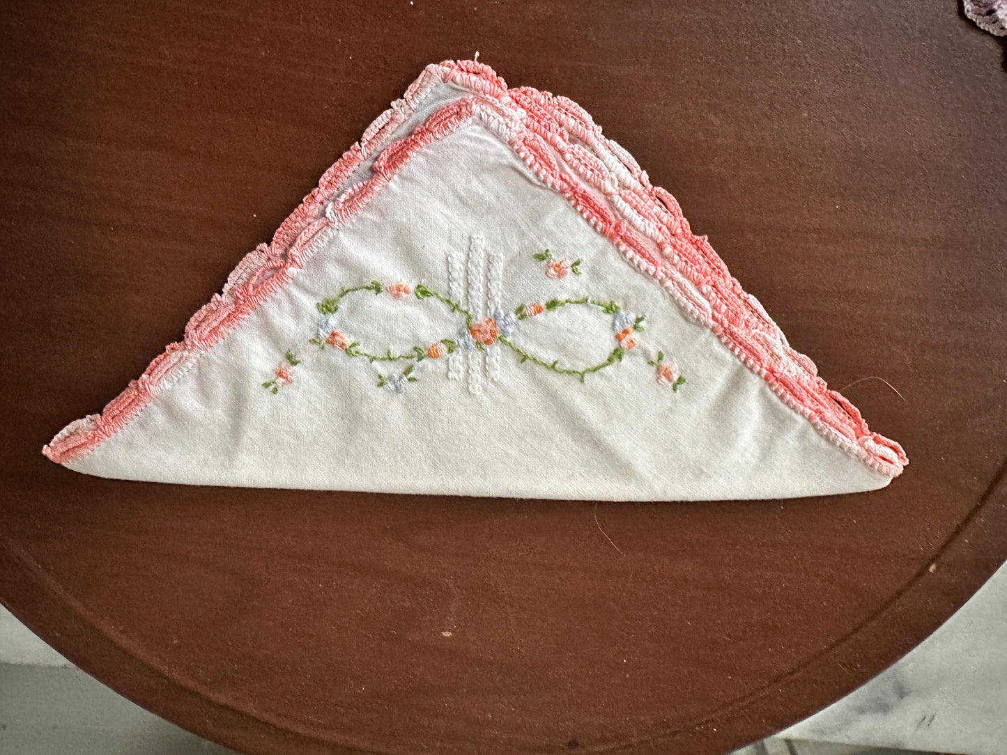 Vintage Linen Hankies - Pastel Floral and Butterfly Embroidery, Bridal Hanky Set of 5