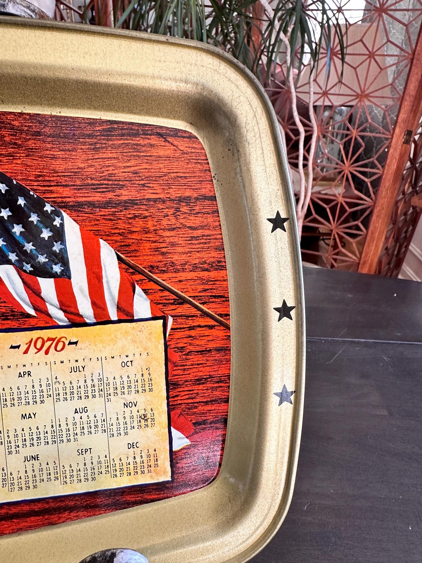1976 Bicentennial Metal Serving Tray, Patriotic Calendar Kitchen Decor