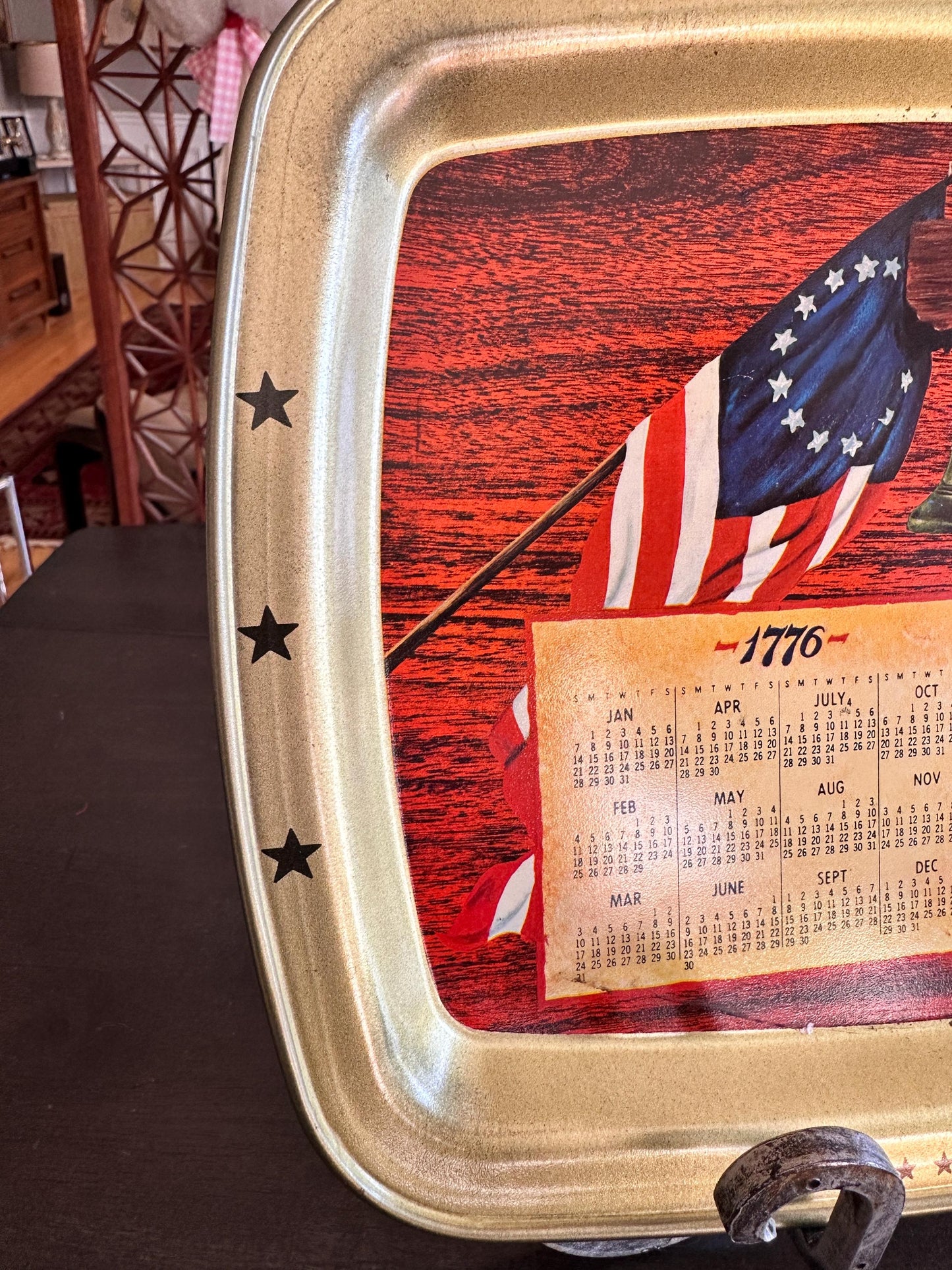 1976 Bicentennial Metal Serving Tray, Patriotic Calendar Kitchen Decor