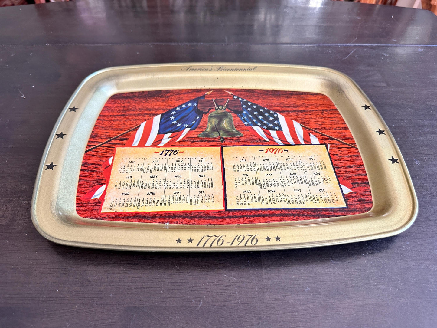 1976 Bicentennial Metal Serving Tray, Patriotic Calendar Kitchen Decor
