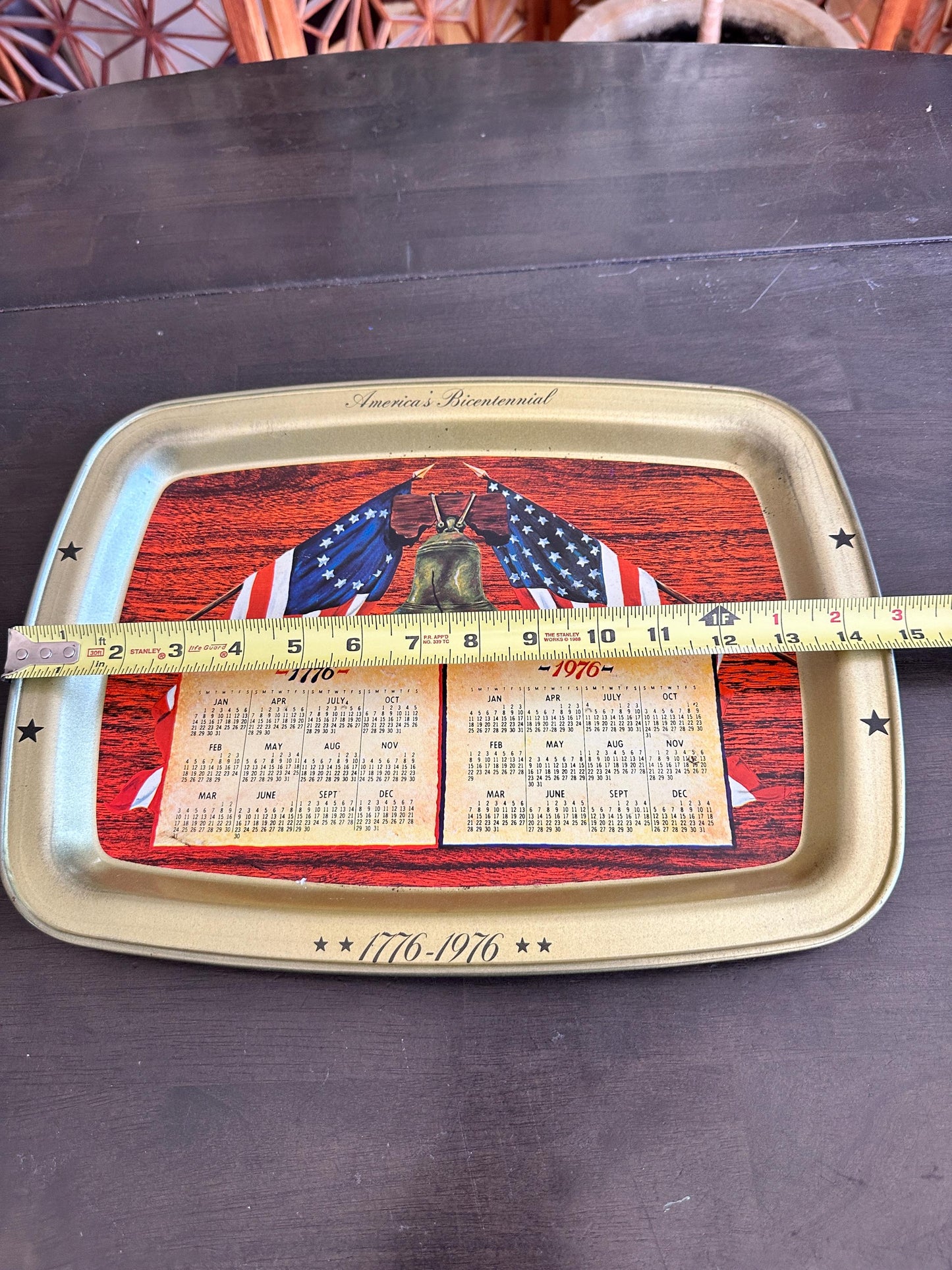 1976 Bicentennial Metal Serving Tray, Patriotic Calendar Kitchen Decor