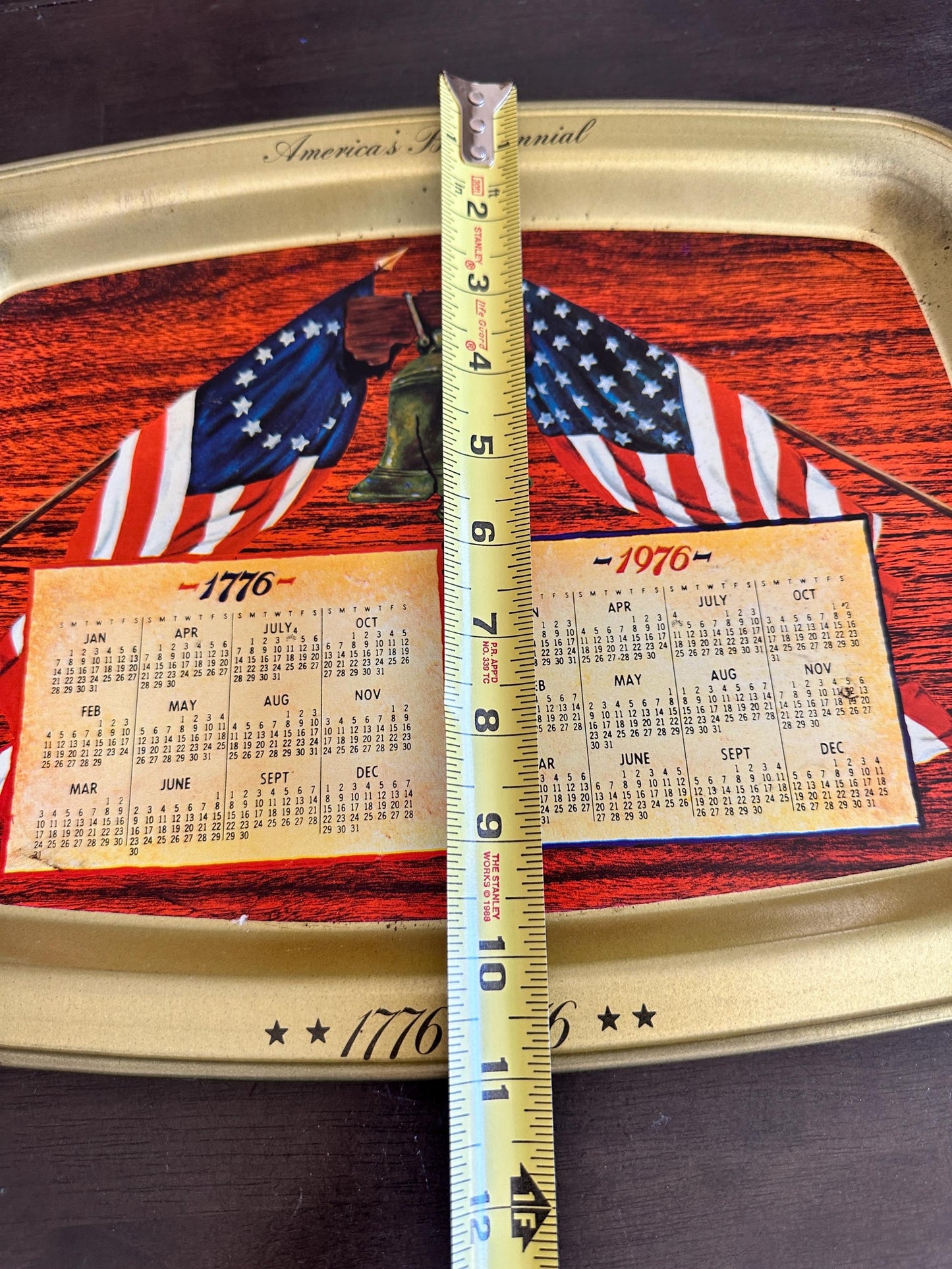 1976 Bicentennial Metal Serving Tray, Patriotic Calendar Kitchen Decor
