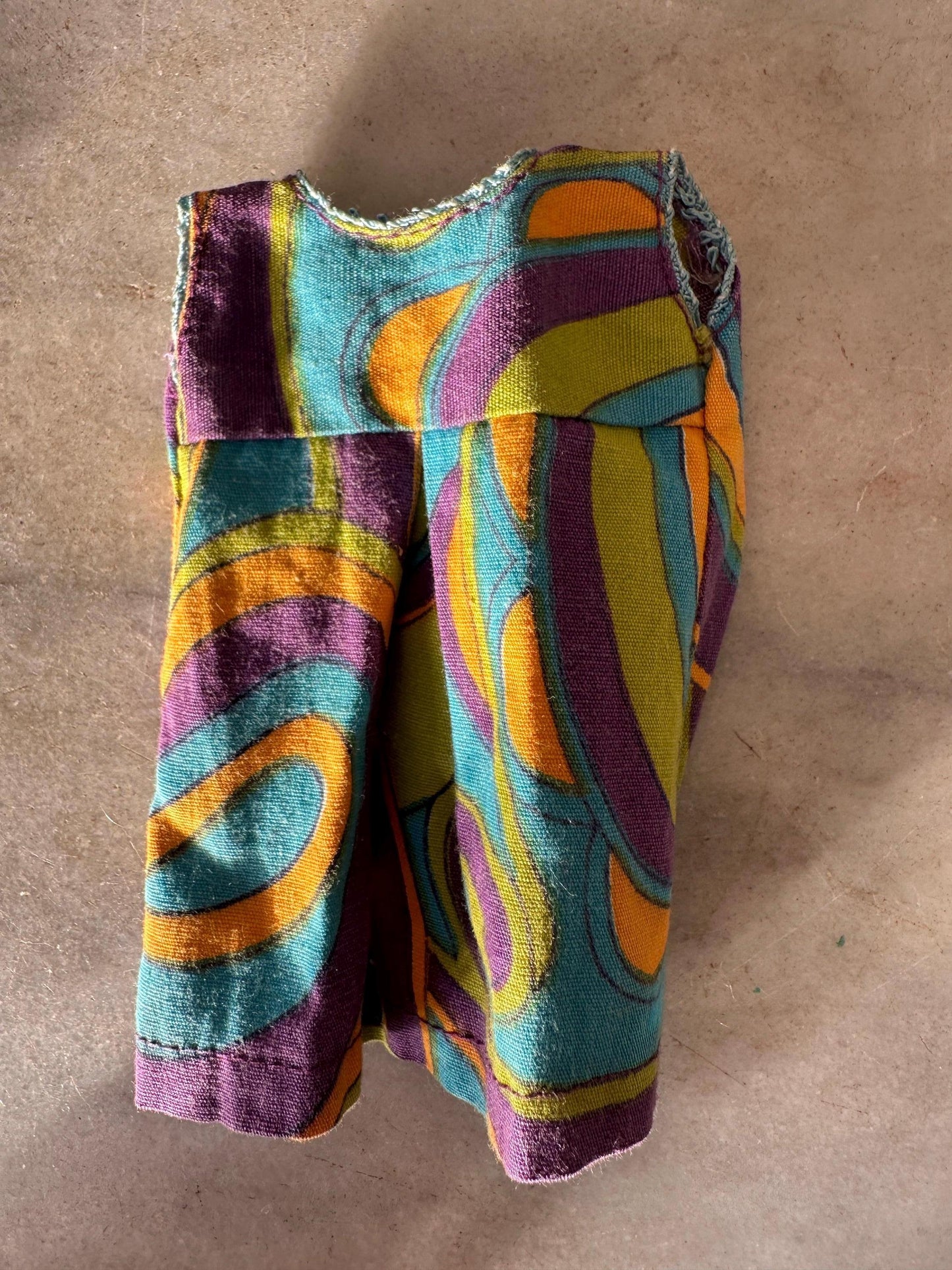 Vintage 1964 Penny Brite Doll Carry Case with 6 Outfits – Mid Century Topper Toys