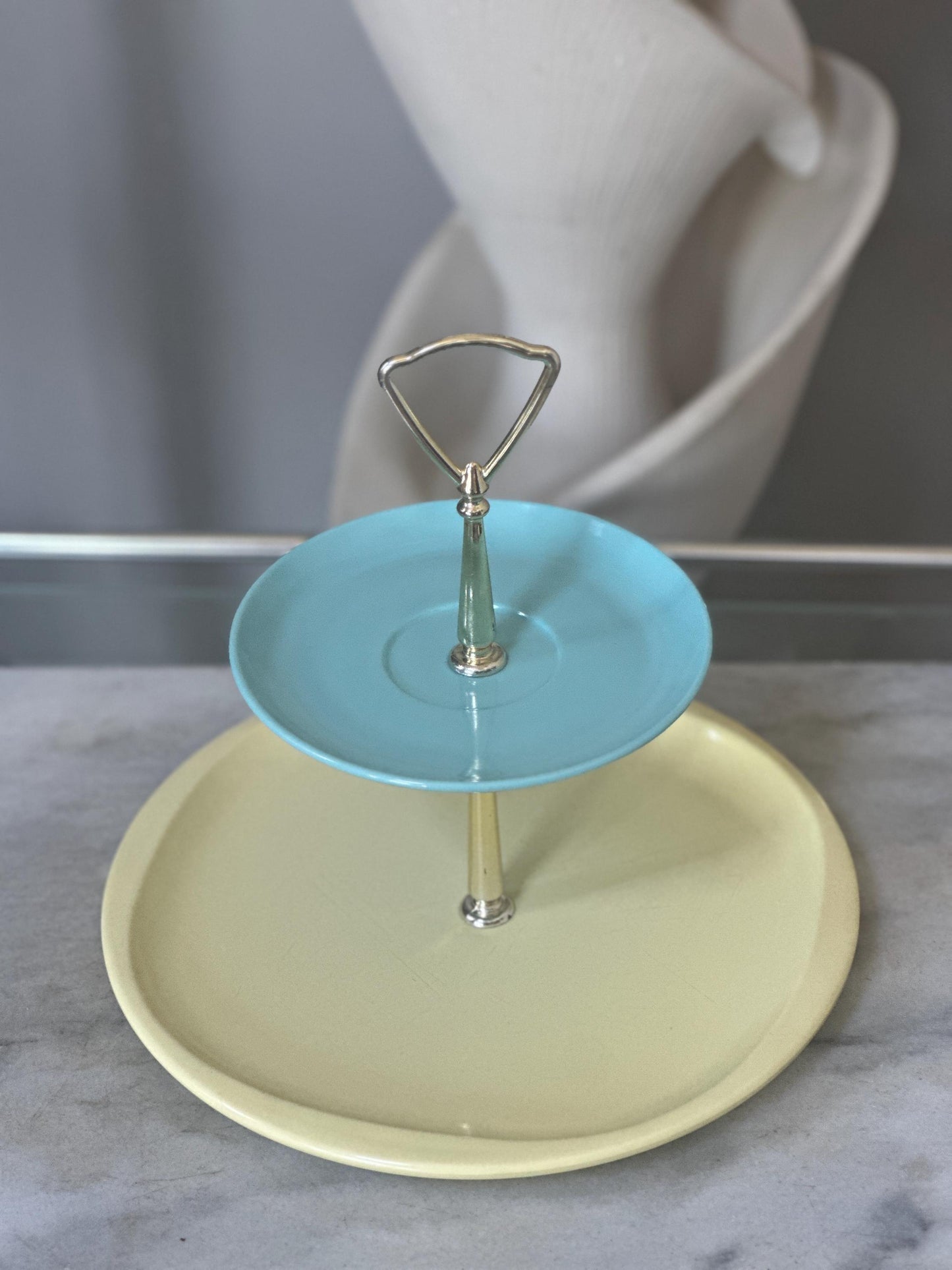 Handcrafted Vintage Boonton Melamine 2-Tier Serving Stand – Blue & Yellow Tidbit Tray – Mid-Century Modern Dessert Display