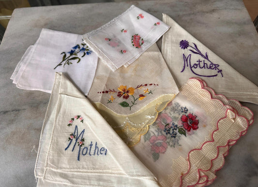 Vintage Linen Hankies - Pastel Floral and Lace  Embroidery, Mother Hankies (2), Bridal Hanky Set of 6
