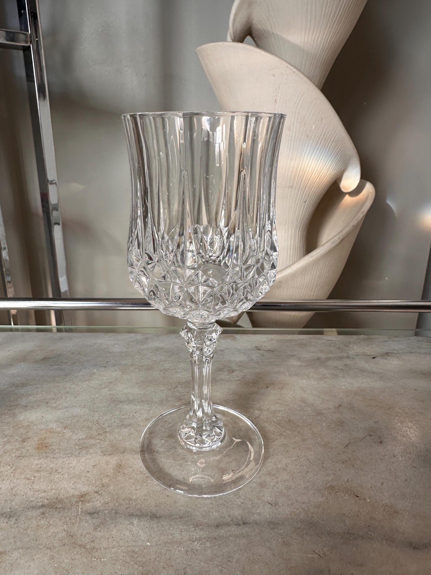 Vintage Cristal d’Arques Longchamp Crystal Wine Glasses – Set of 4 – French Crystal Stemware – 7.25” Tall