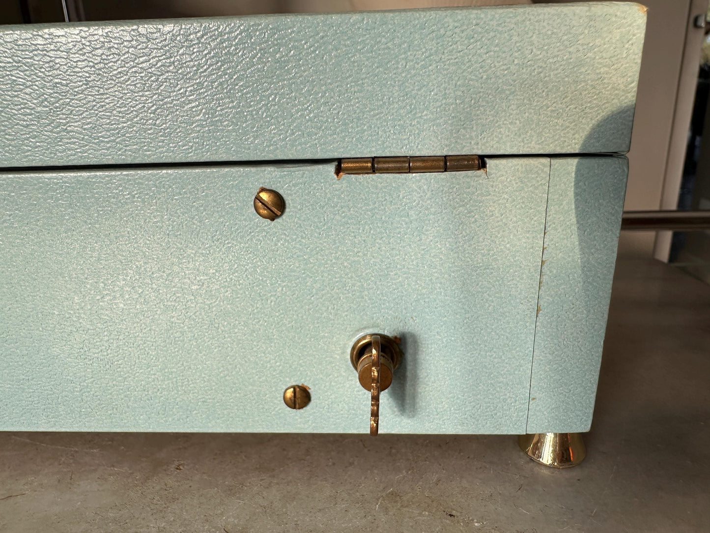 Vintage Powder Blue & Pink Ballerina Musical Jewelry Box – Mid Century Jewelry Chest – Retro Girl’s Keepsake Box – 8.5” x 4”