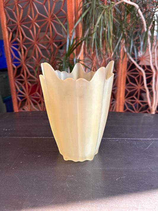 Vintage Viking Yellow Satin Handkerchief Vase | 7” x 5.5” Mid Century Modern Art Glass | Ruffled Edge MCM Decor | Viking Glass Collectible