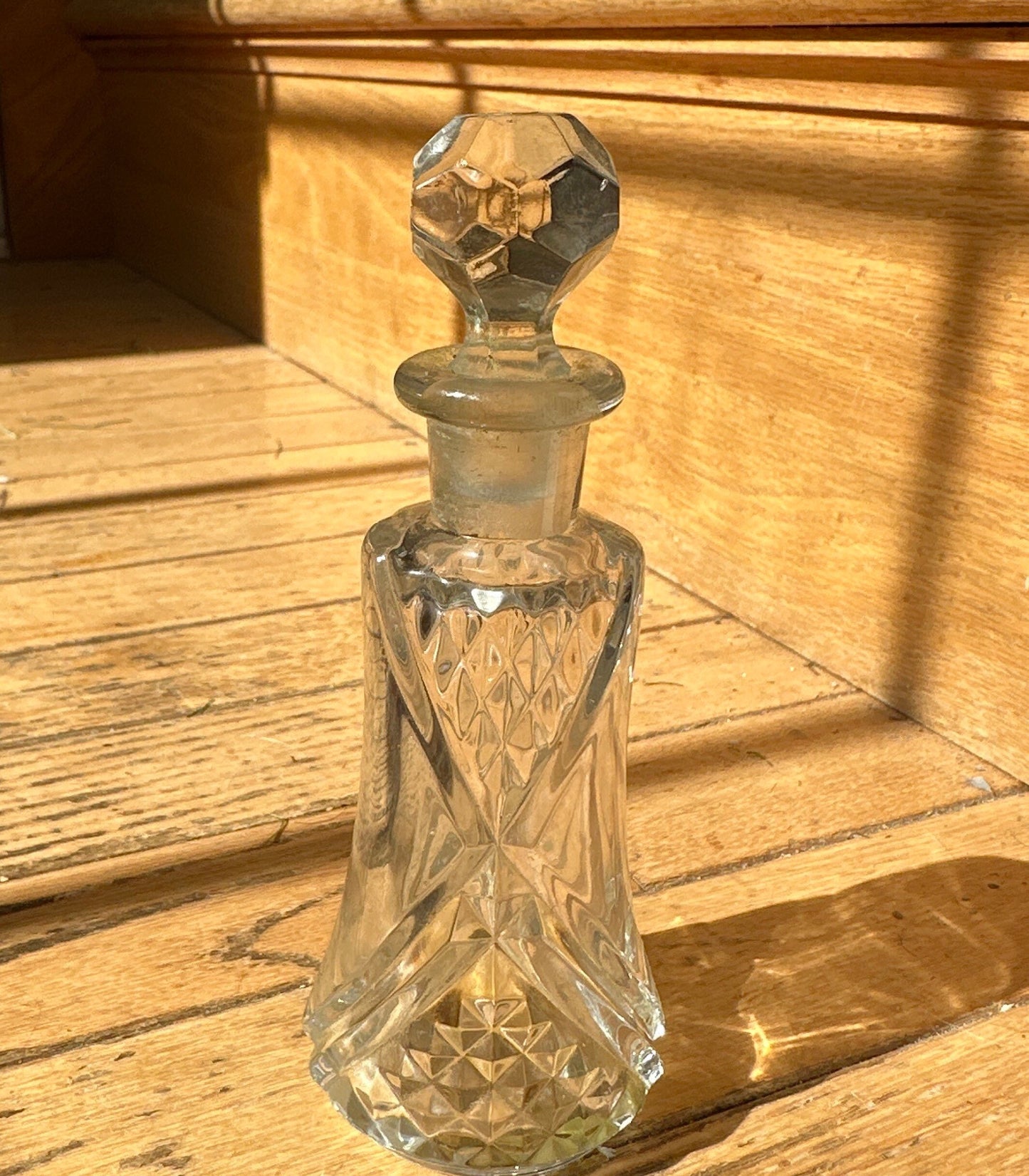 Vintage Perfume Bottle With Prism Stopper Gorgeous Display Exceptional Gift