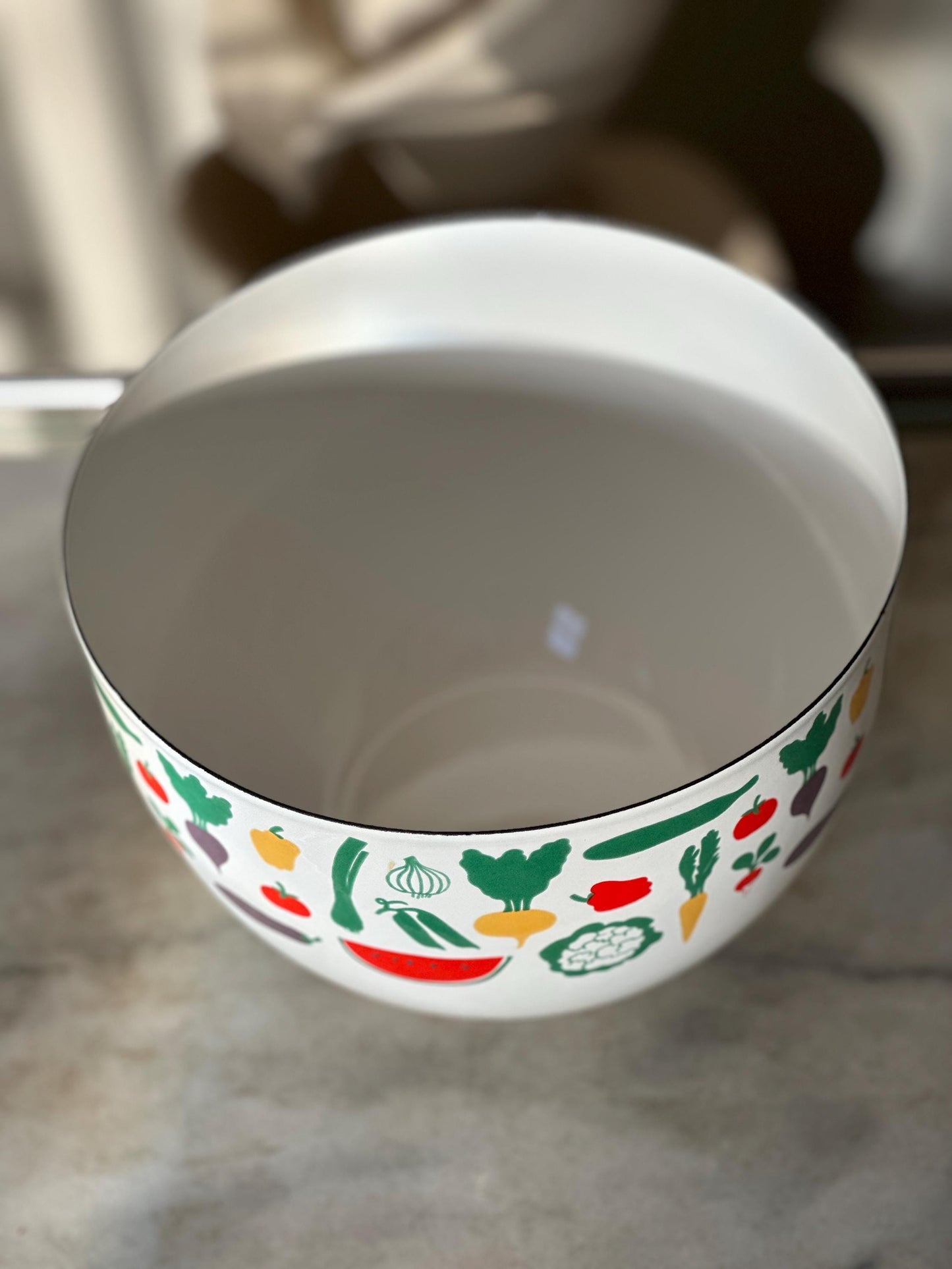Vintage ARABIA FINLAND Mid Century Modern Enamel Serving Bowl, 8.5” x 5.5”