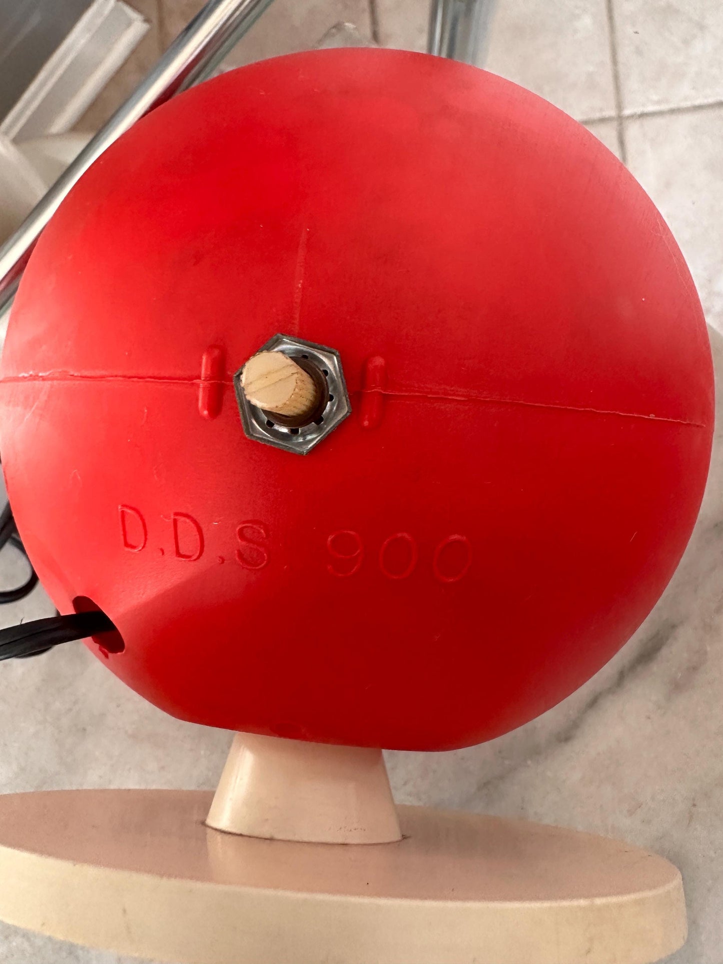 Vintage Disco Lite Red  Globe Strobe Lamp – Model 900 by Data Display Systems (1981)
