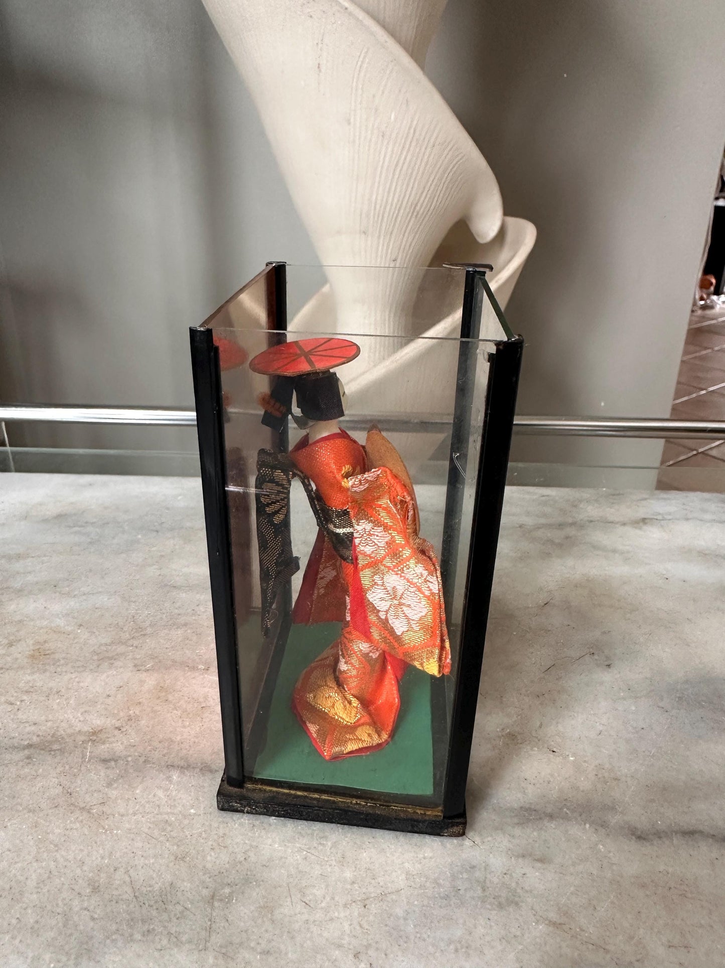 Vintage OMC Japan Geisha (Maiko) Doll in Glass Case | Musume Dōjōji “Red Hat Dance” Inspired Figurine | Red & Gold Kimono | 5.25”