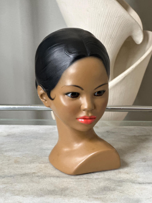 Vintage 1960s Marwal Chalkware Bust – Polynesian / Latina Woman Sculpture | Mid-Century Wall Art Decor | Retro Boho Figurine