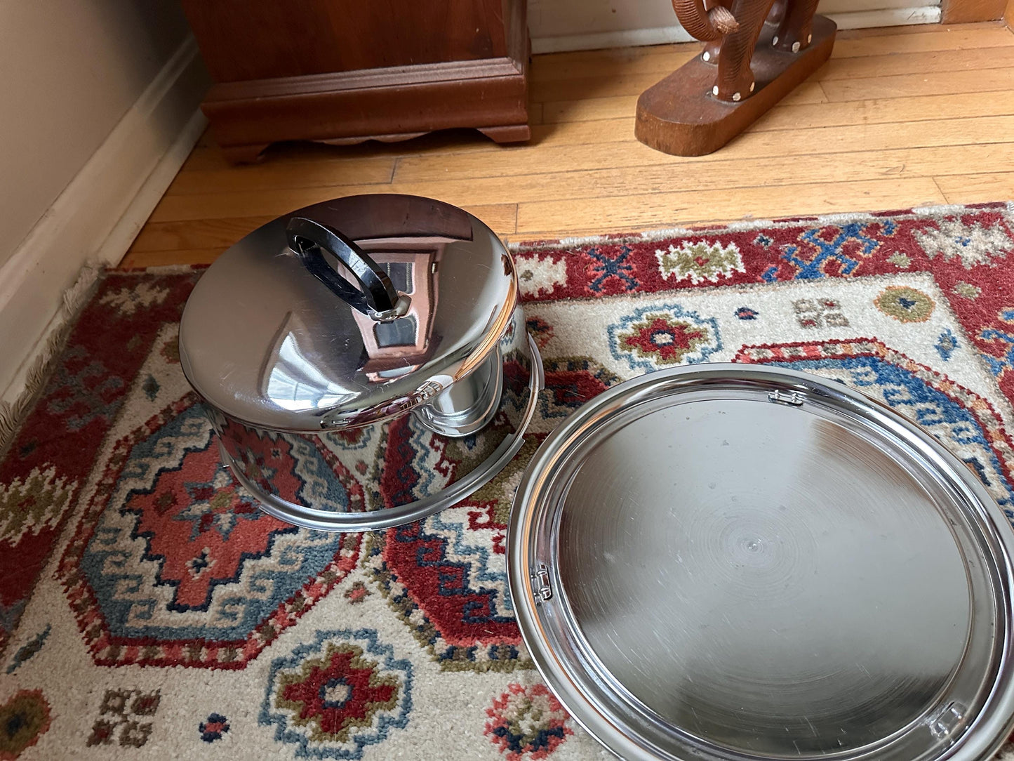 Vintage Everedy Chrome Cake Carrier, Bakelite Handle, 1950s Retro Kitchen