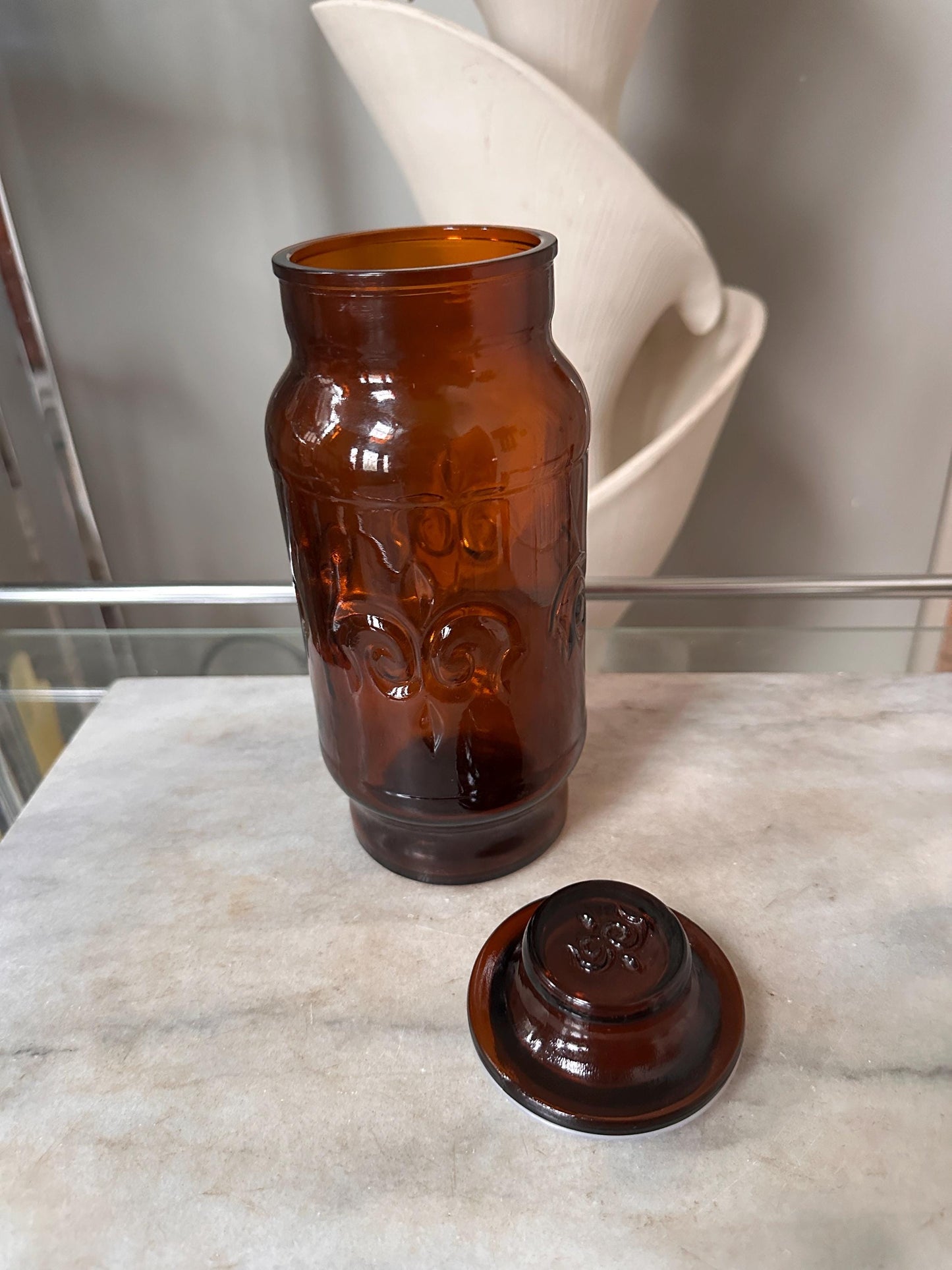 1970s Borden Cremora Amber Glass Canister: Fleur De Lis Apothecary Jar
