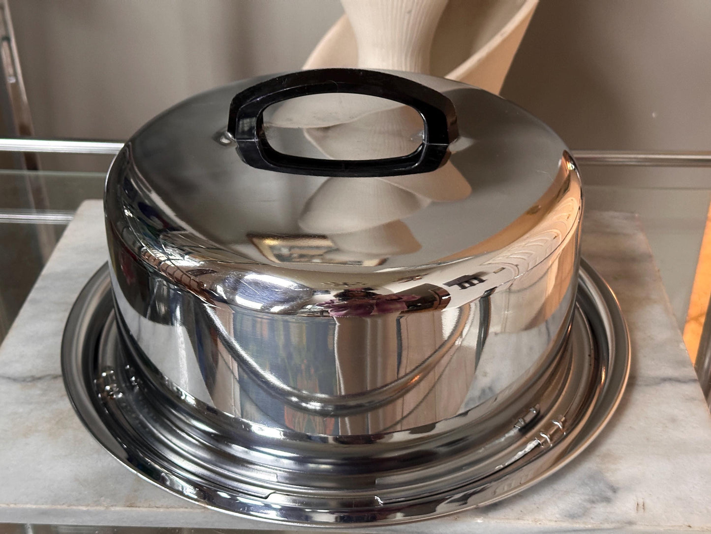 Vintage Everedy Chrome Cake Carrier, Bakelite Handle, 1950s Retro Kitchen
