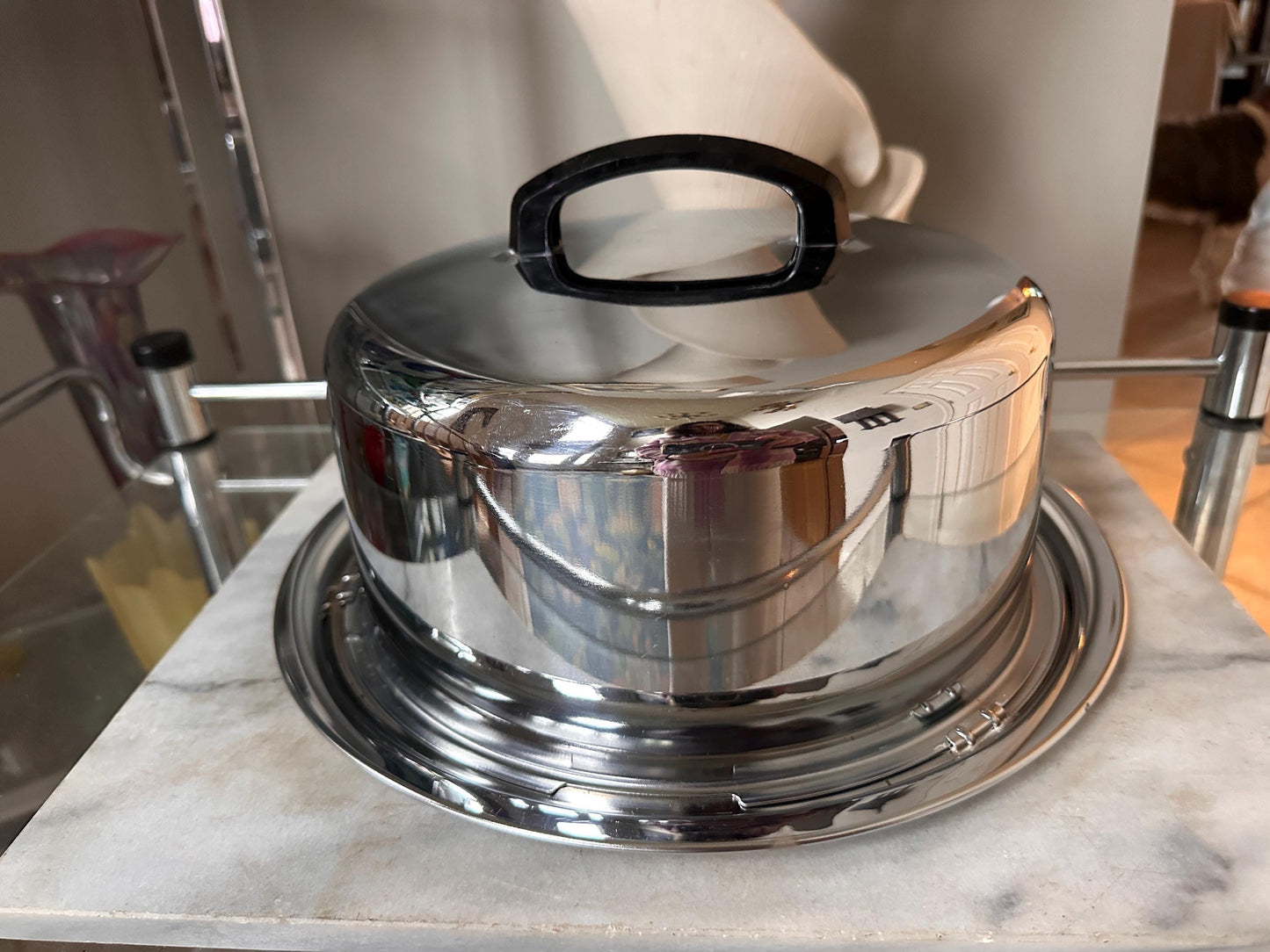 Vintage Everedy Chrome Cake Carrier, Bakelite Handle, 1950s Retro Kitchen