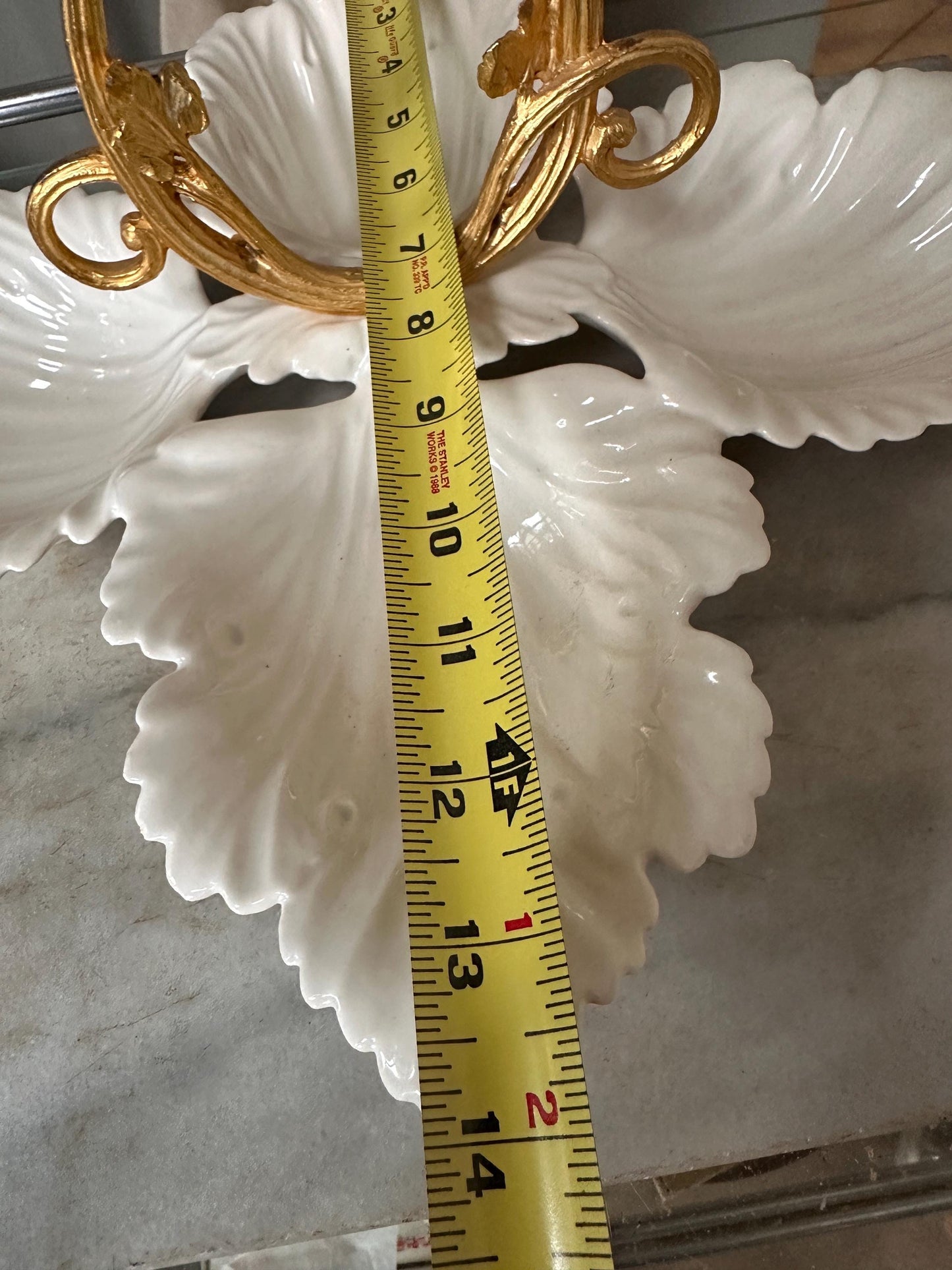 Vintage USA California Pottery Ivory 4-Leaf Ceramic Serving Tray No. 404 | Gold-Tone Metal Round Handle | Mid-Century Serving Dish | Retro E