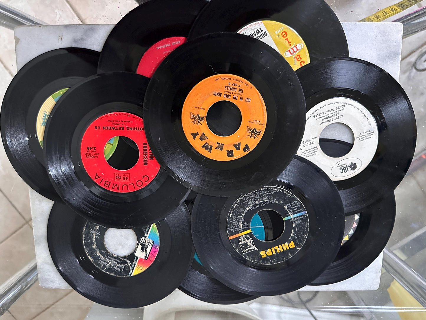 Vintage Groovy  Plastic 45 RPM Case | Pink  Disk-Go-Case | Includes Fifty (50) 45's from the 50s, 60s, 70s & 80s - includes Beatles