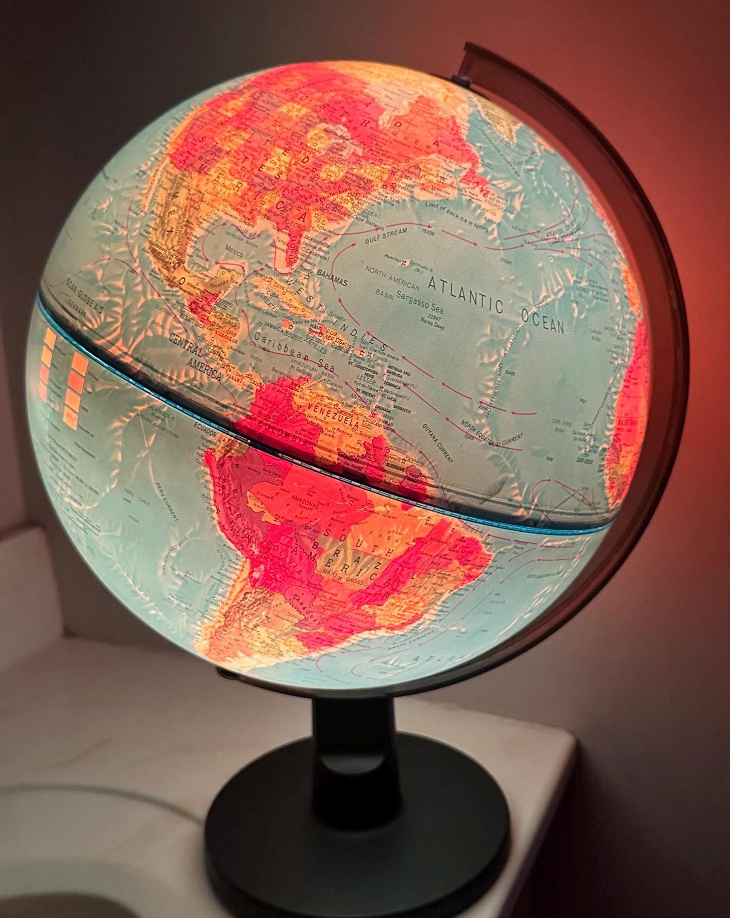 Vintage Scan (Denmark) Illuminated World Globe – 1970s Mid-Century Table Lamp Globe – Working Condition – USSR Era Cartography