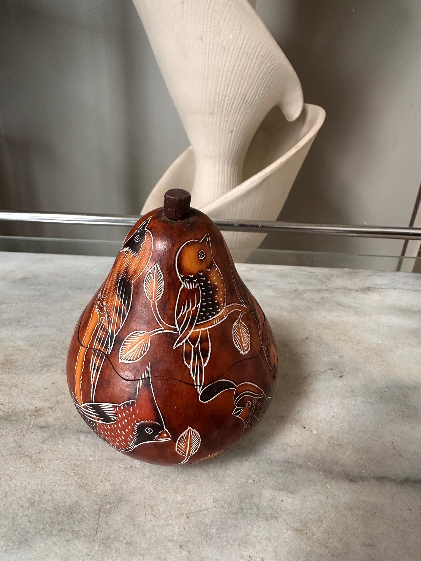 Peruvian Hand-Carved Gourd Box | Mate Burilado Folk Art Trinket Container | Pyrography & Etched Birds and Botanical Design