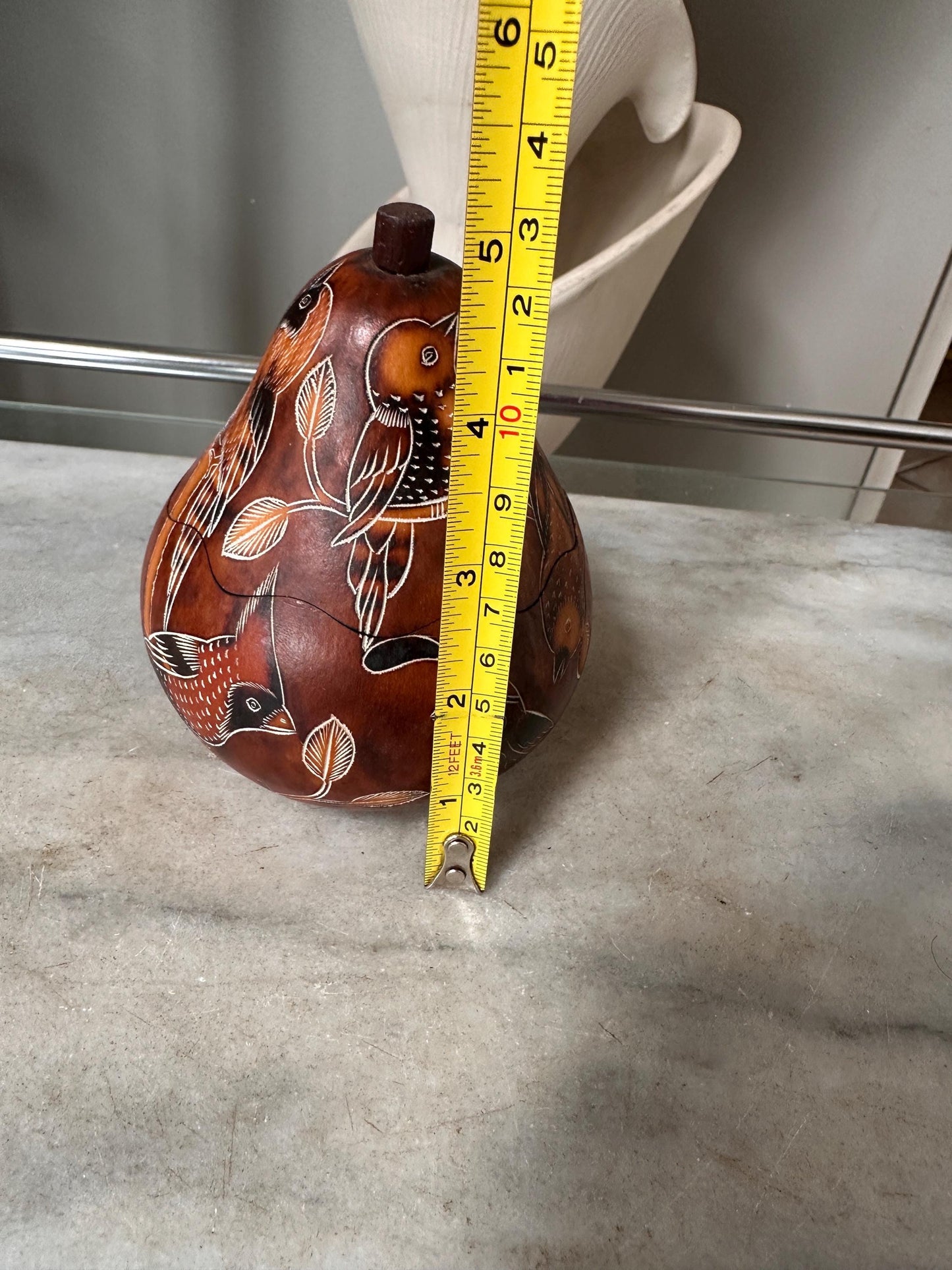 Peruvian Hand-Carved Gourd Box | Mate Burilado Folk Art Trinket Container | Pyrography & Etched Birds and Botanical Design