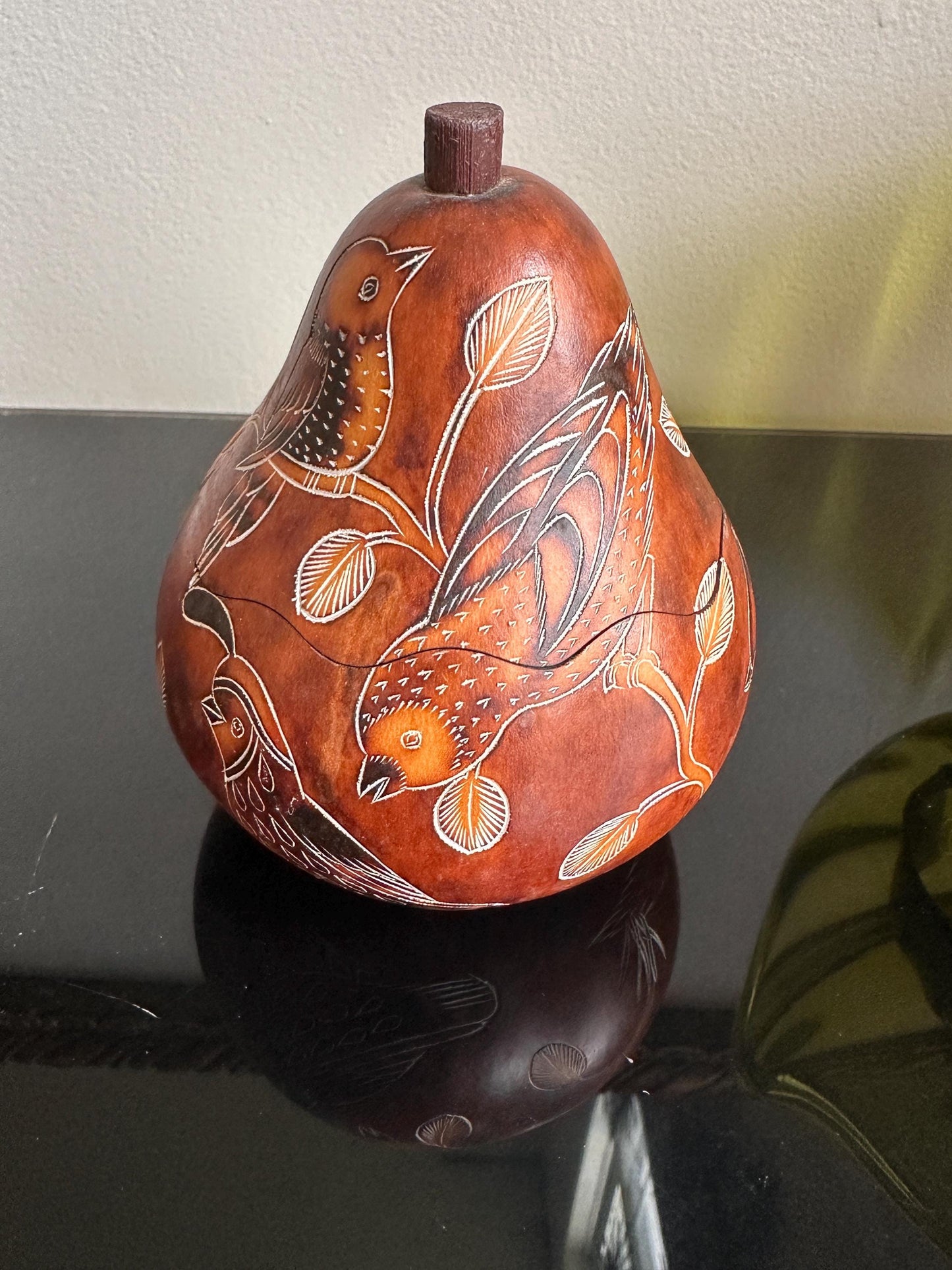 Peruvian Hand-Carved Gourd Box | Mate Burilado Folk Art Trinket Container | Pyrography & Etched Birds and Botanical Design