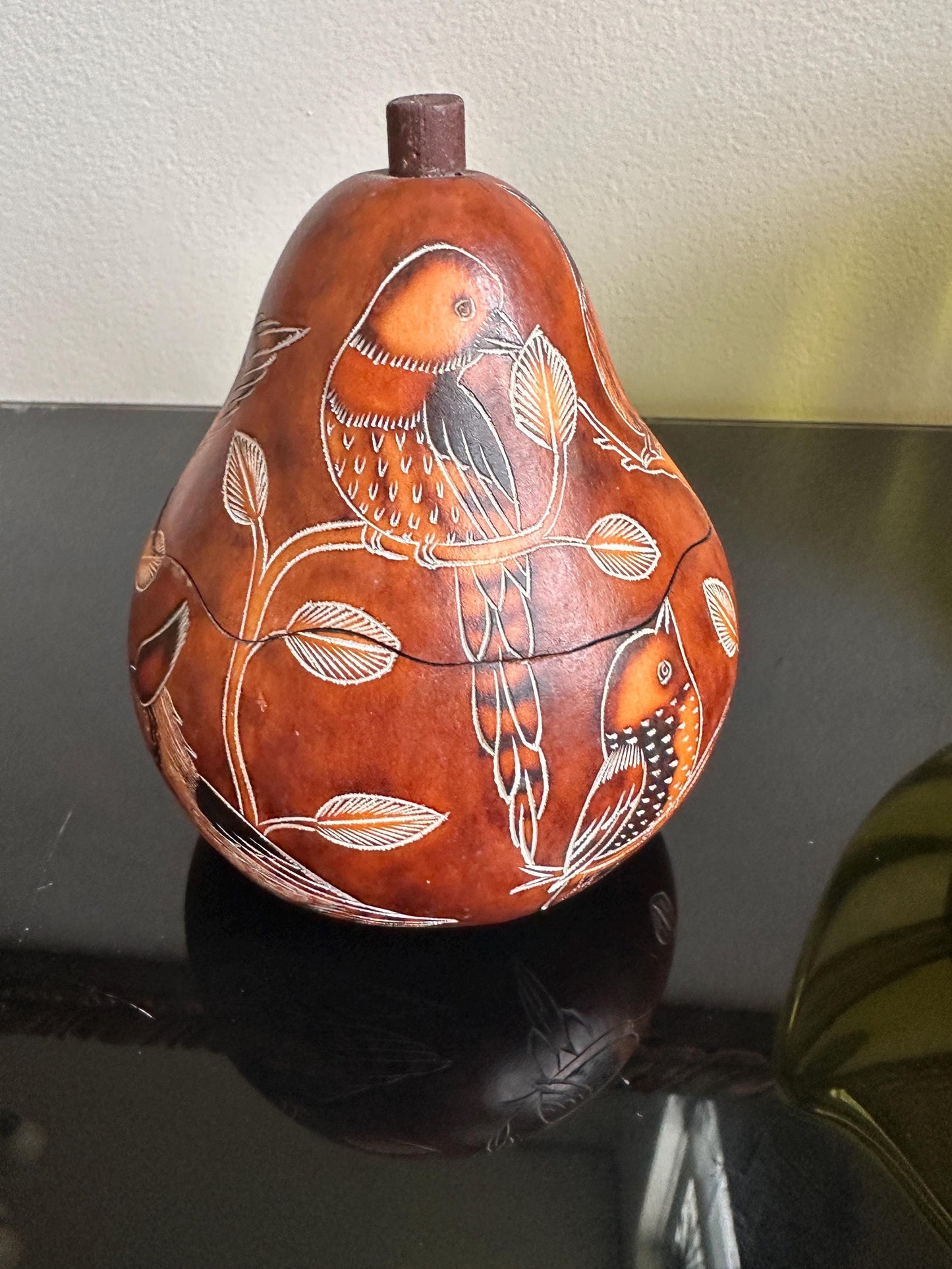 Peruvian Hand-Carved Gourd Box | Mate Burilado Folk Art Trinket Container | Pyrography & Etched Birds and Botanical Design