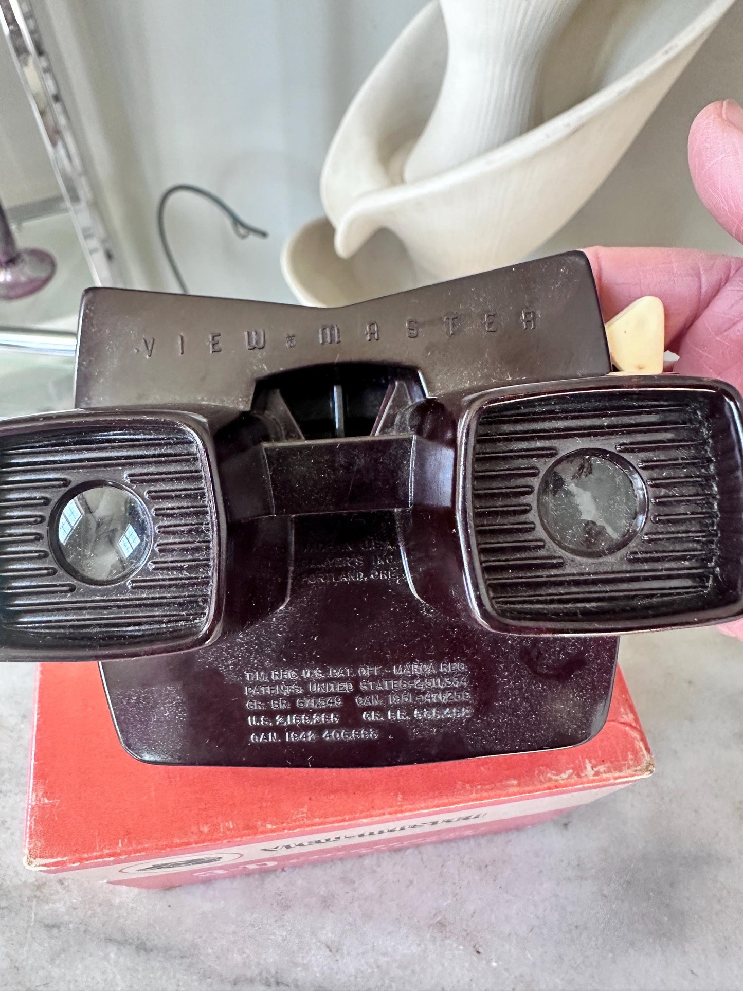 Sawyer VIEW-MASTER Stereoscope | Brown Bakelite | Portland Oregon | Original Box
