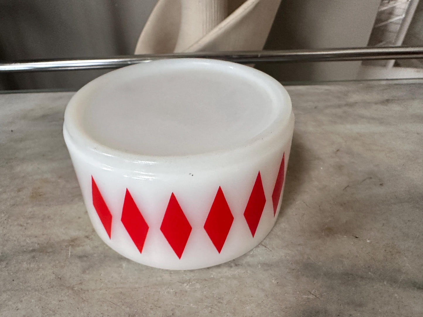 Vintage Fire-King Harlequin Diamond Milk Glass Bowl - Red – Stackable Retro Kitchenware