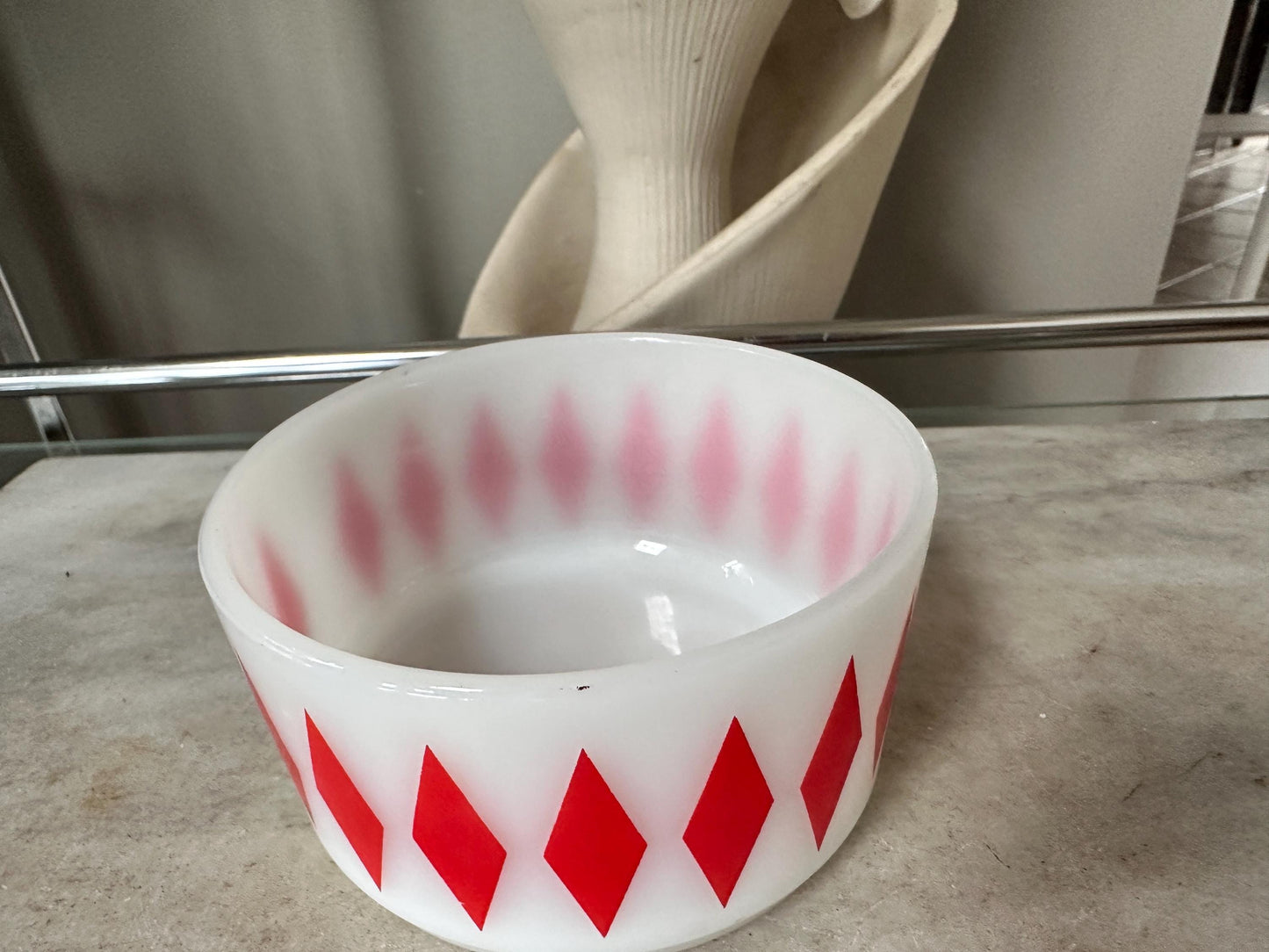 Vintage Fire-King Harlequin Diamond Milk Glass Bowl - Red – Stackable Retro Kitchenware