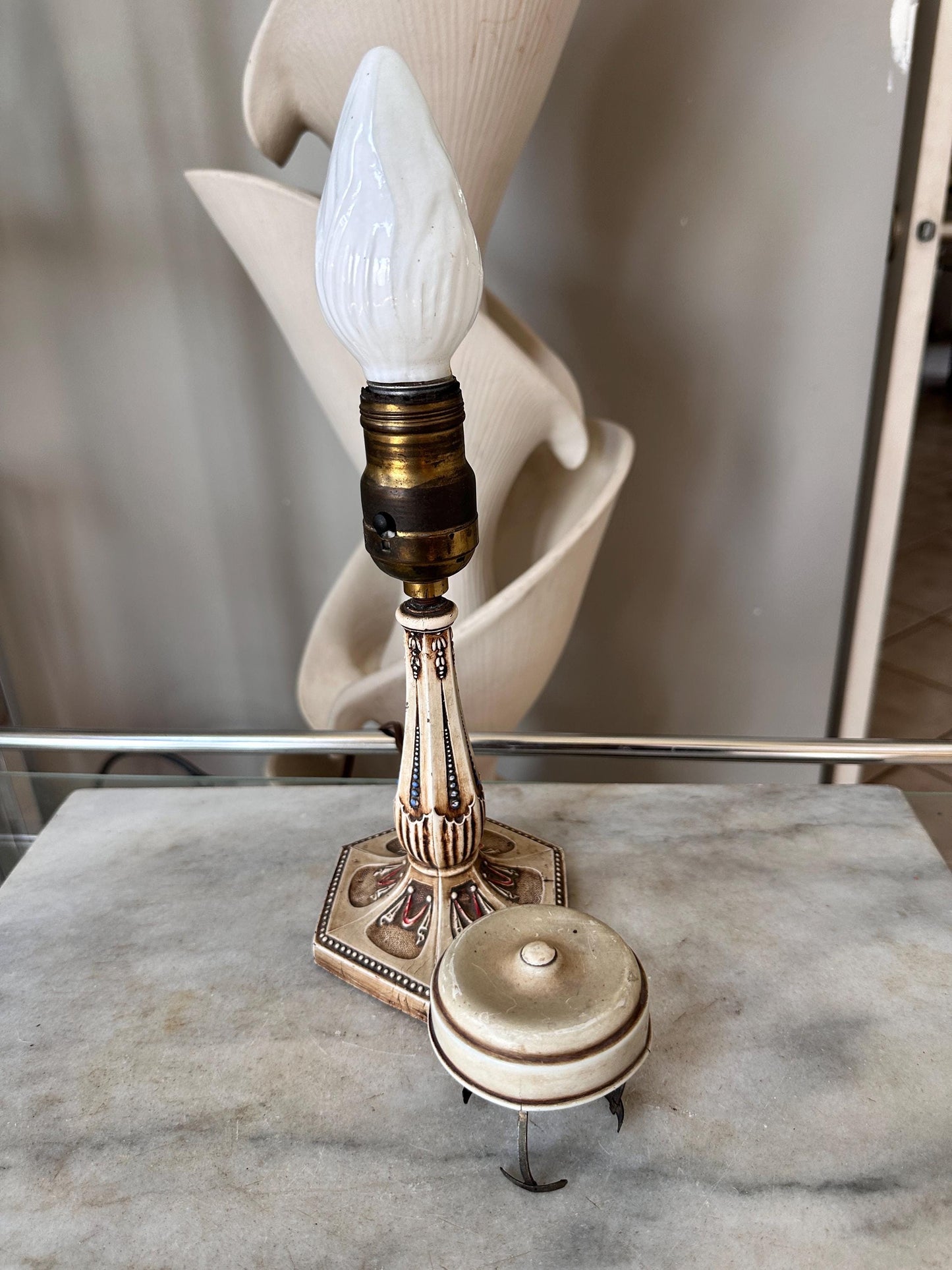 Vintage Cast Iron Lamp, Hand-Painted Details, Ornate Lighting, Unique Top Clip for a glass shade