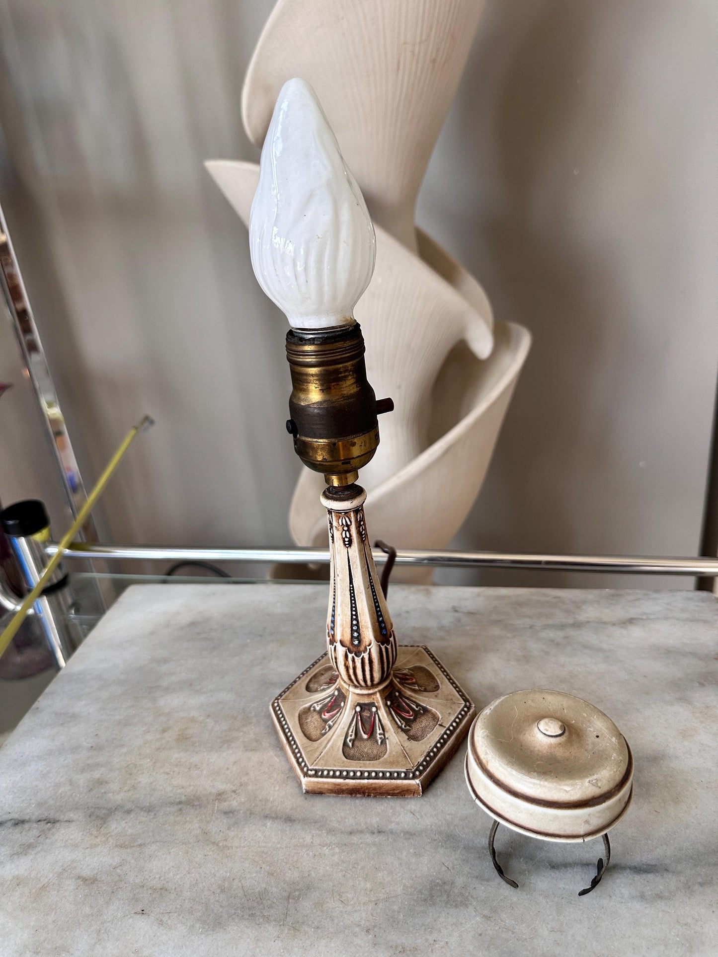 Vintage Cast Iron Lamp, Hand-Painted Details, Ornate Lighting, Unique Top Clip for a glass shade