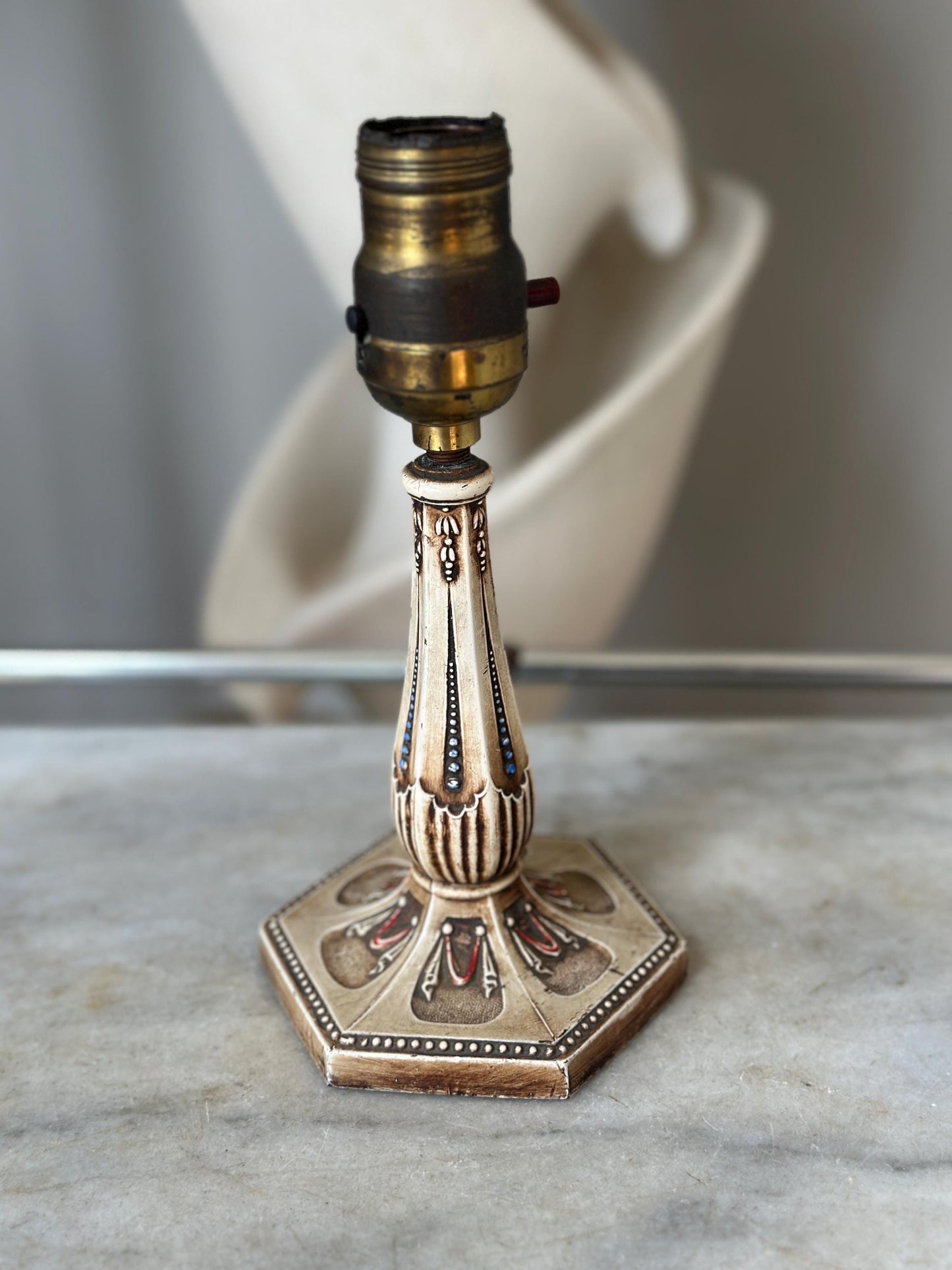 Vintage Cast Iron Lamp, Hand-Painted Details, Ornate Lighting, Unique Top Clip for a glass shade