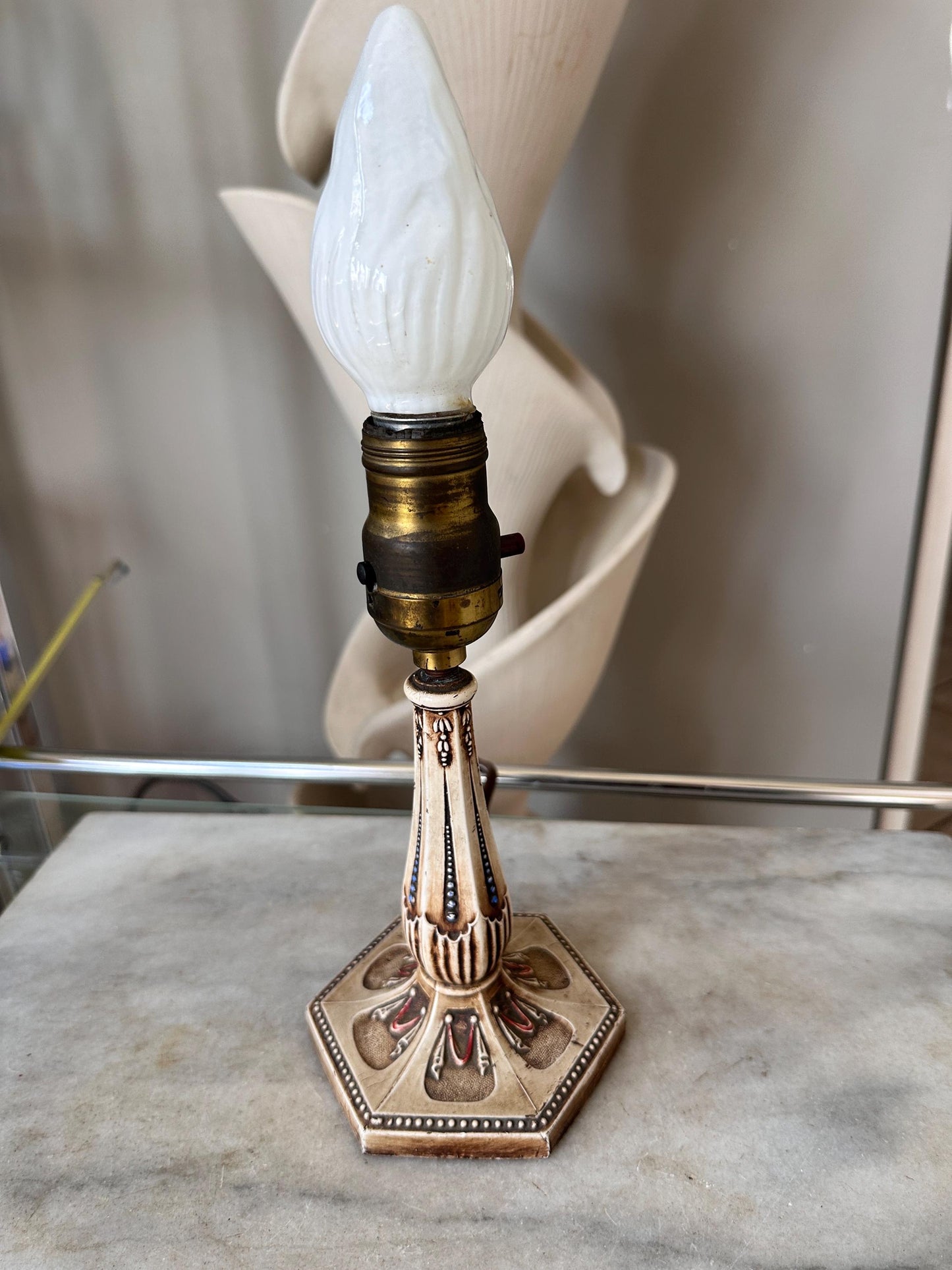 Vintage Cast Iron Lamp, Hand-Painted Details, Ornate Lighting, Unique Top Clip for a glass shade