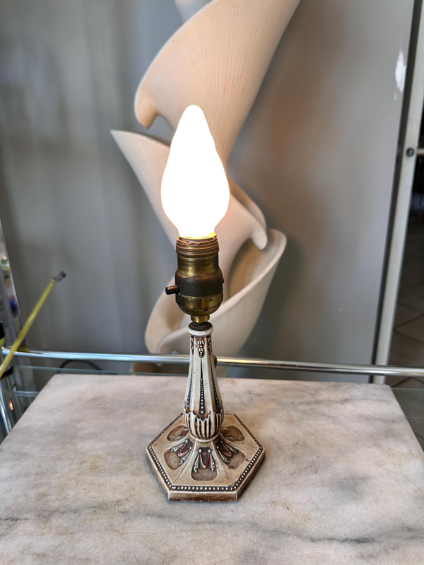 Vintage Cast Iron Lamp, Hand-Painted Details, Ornate Lighting, Unique Top Clip for a glass shade