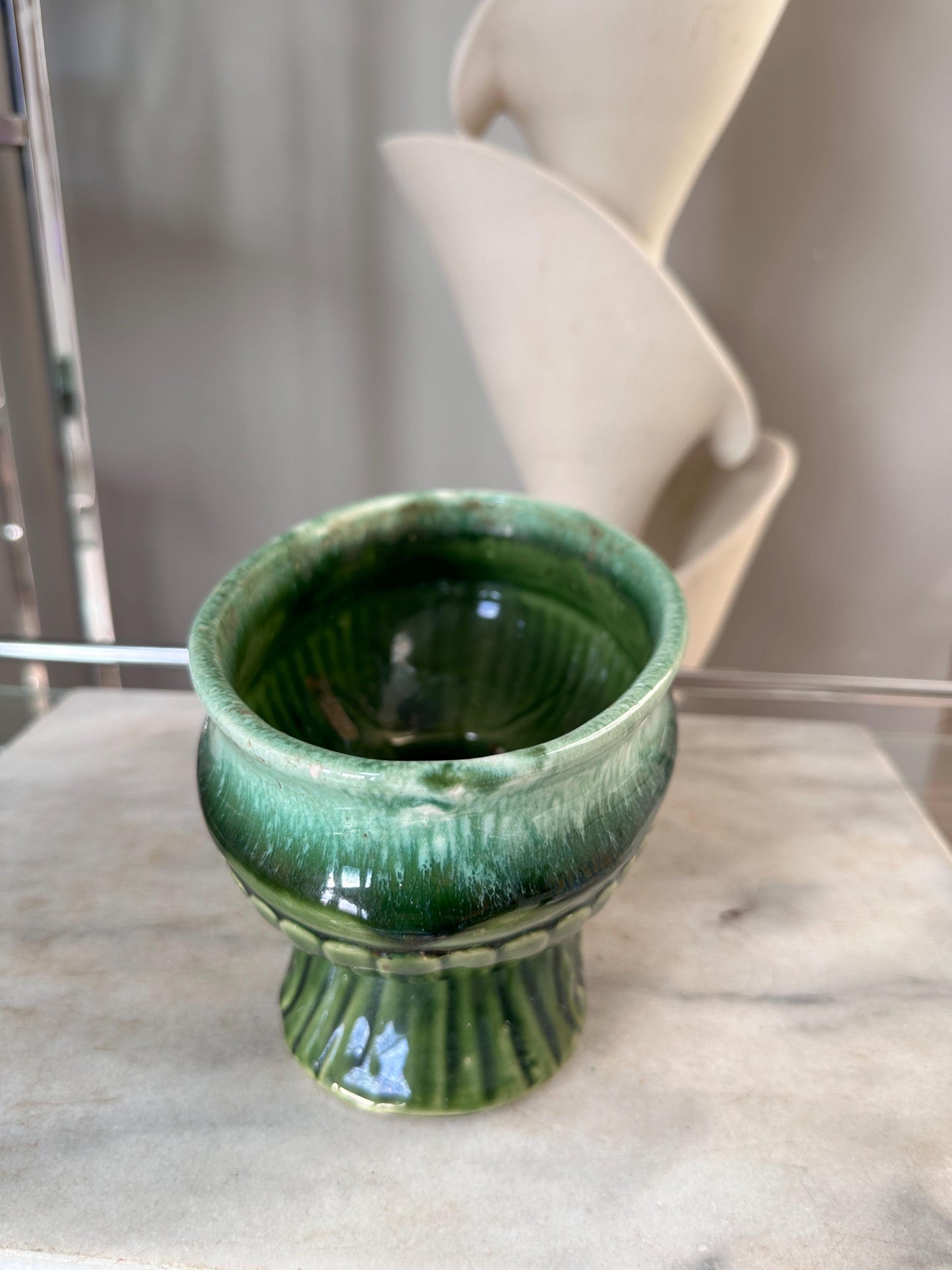 Vintage USA Pottery Green Drip Glaze Pedestal Compote Planter – Ribbed Leaf Design MCM 9”