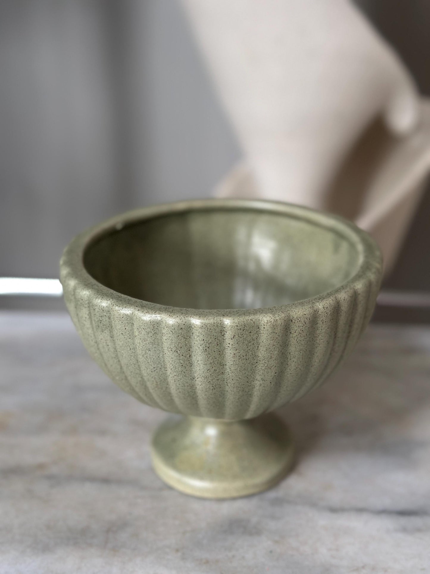 Haeger USA Pedestal Footed Ribbed Pot Planter Green Art Pottery 5” Matte Finish