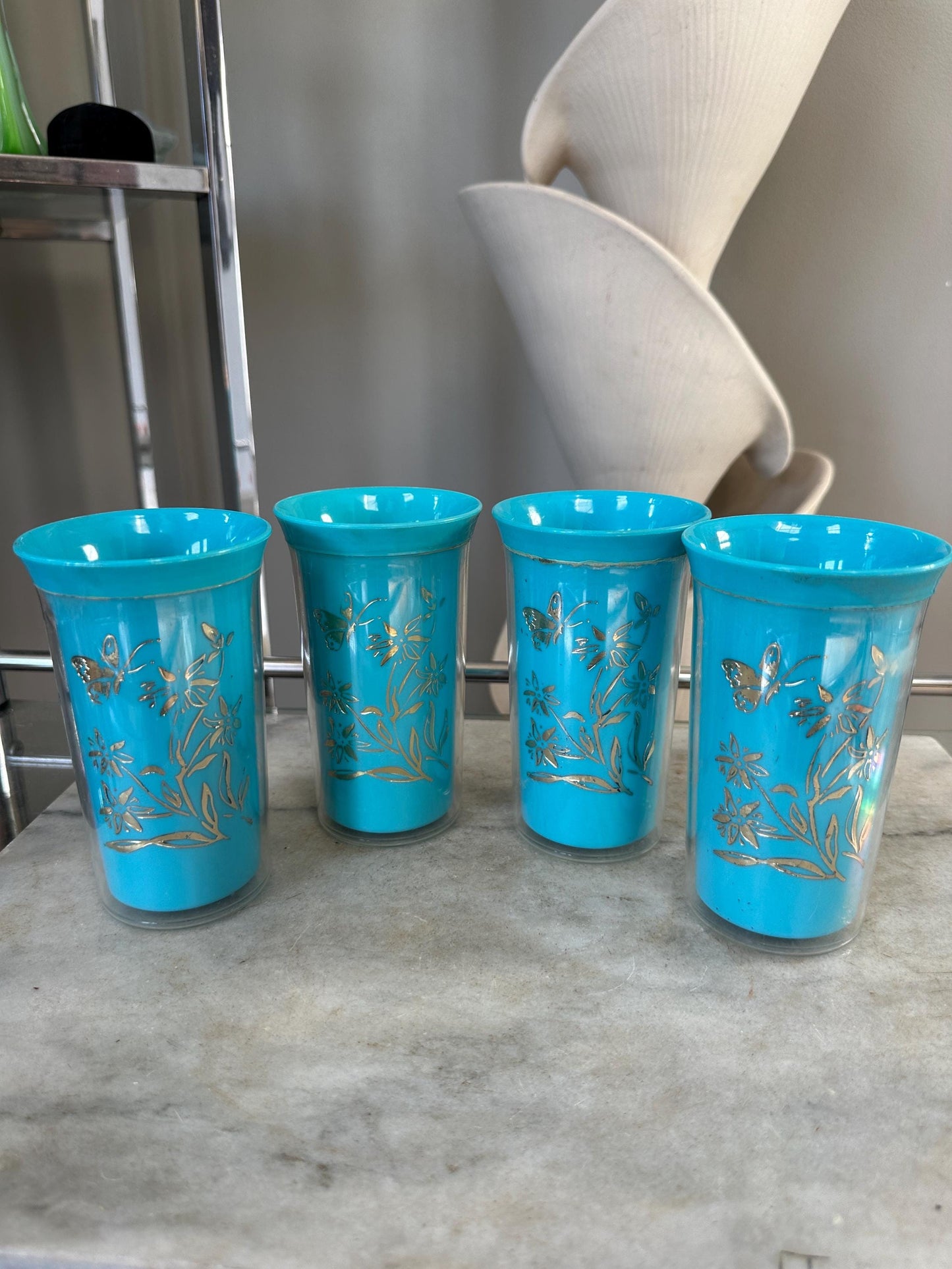 Vintage Insulated 4 Tumblers Plastic Mid Century Blue Floral & Butterflies